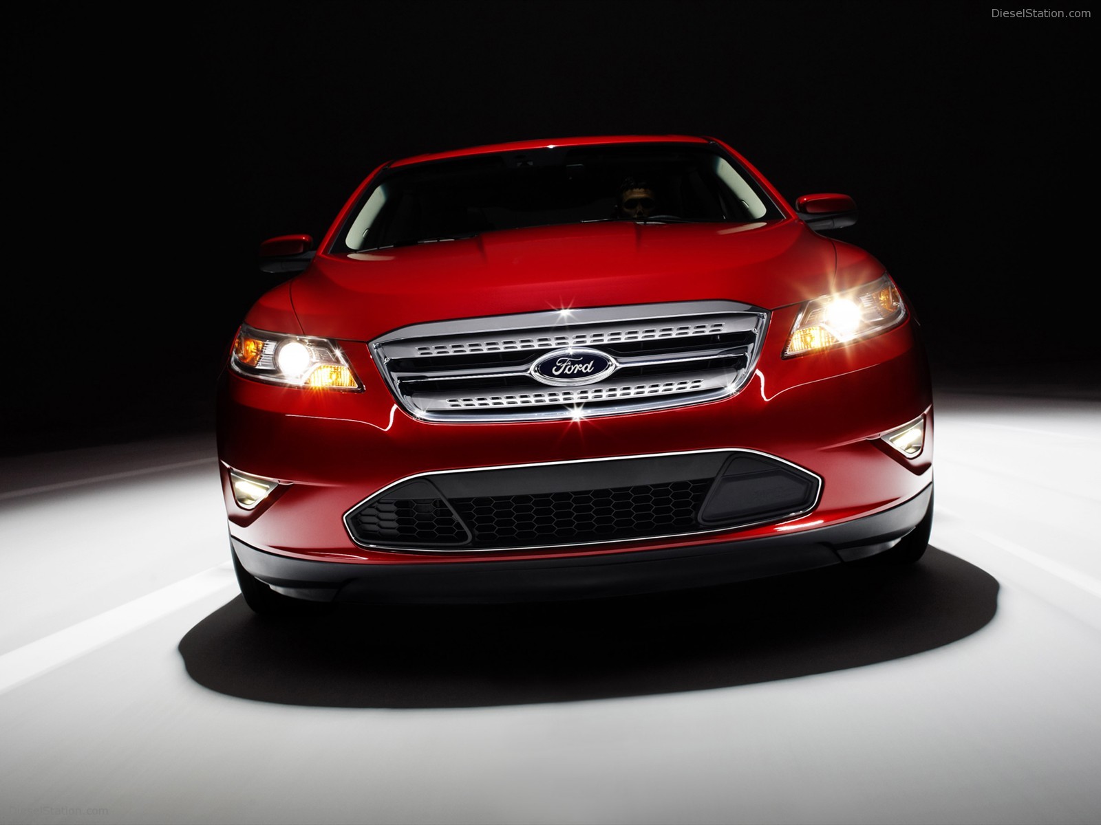 2010 Ford Taurus SHO