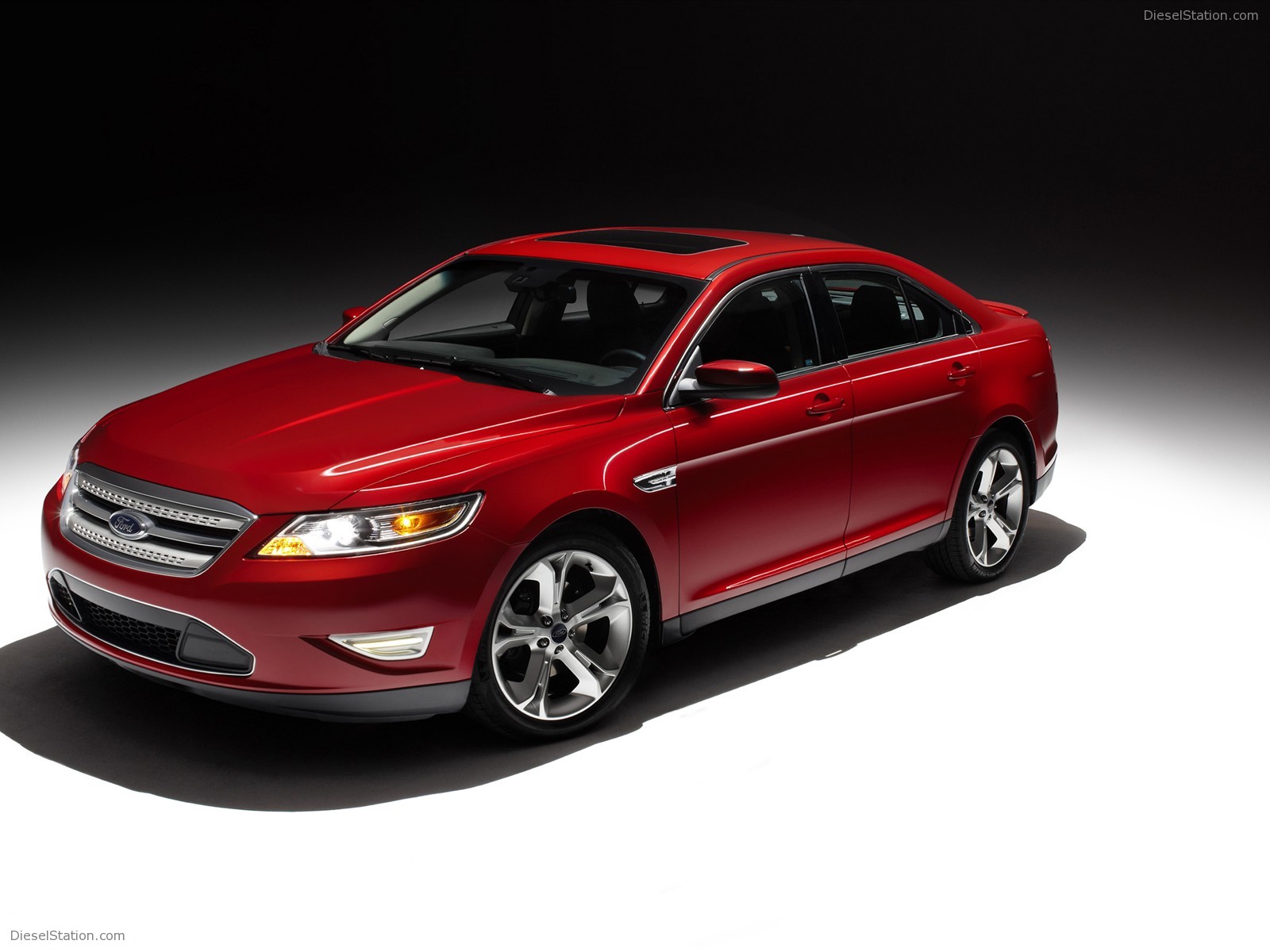 2010 Ford Taurus SHO