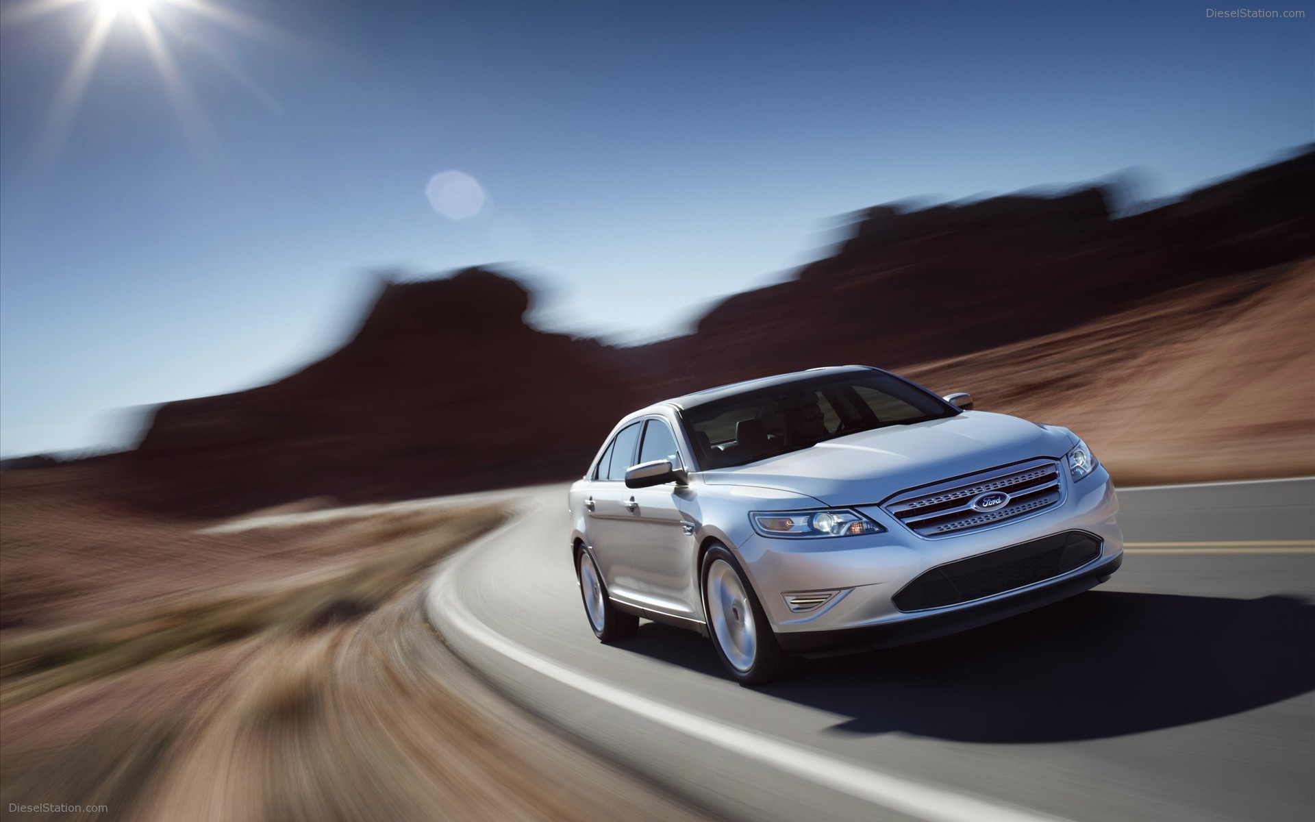 2010 Ford Taurus SHO