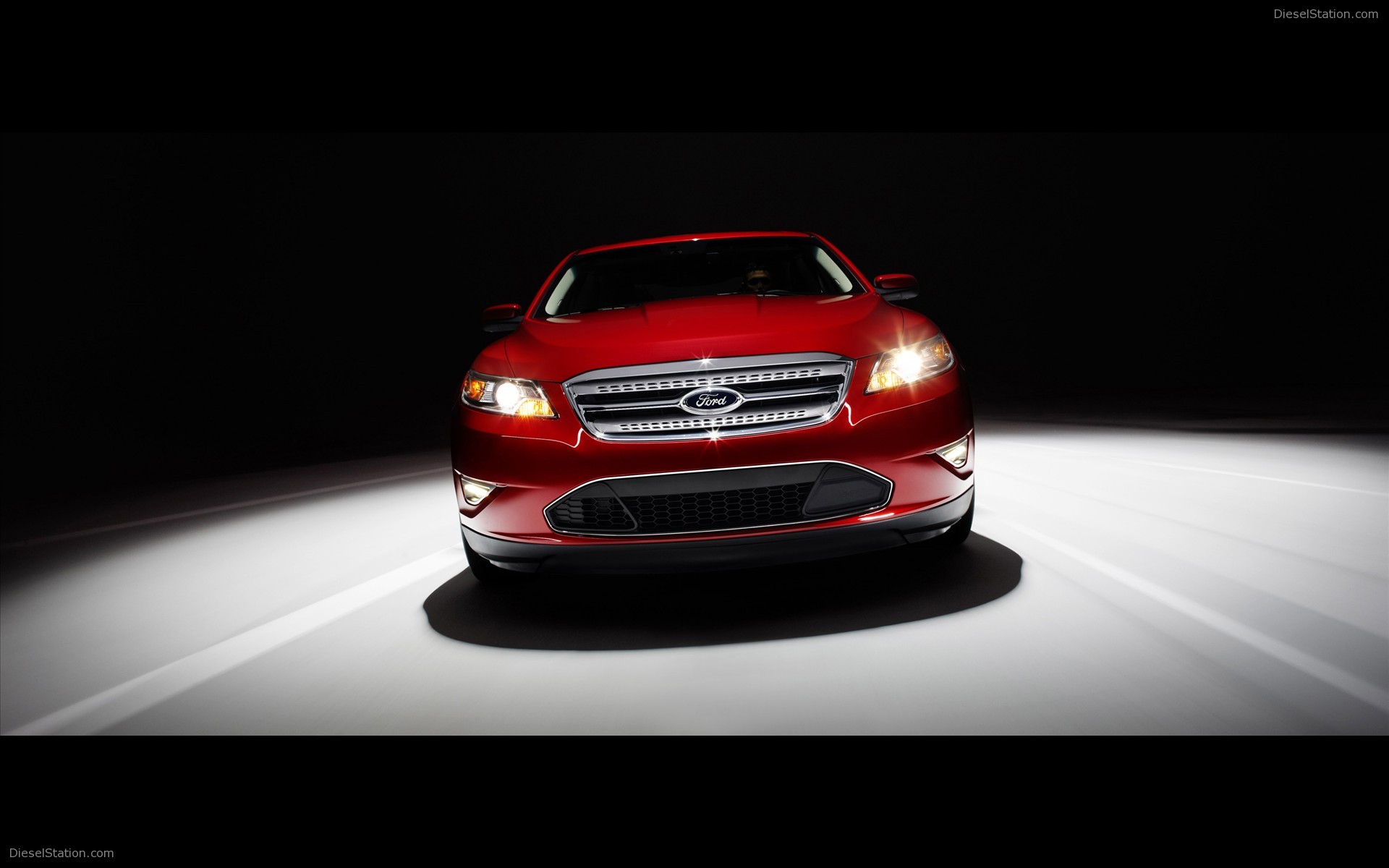 2010 Ford Taurus SHO
