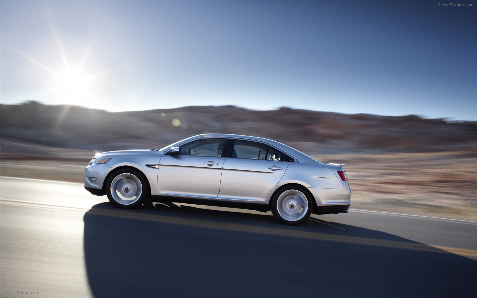 2010 Ford Taurus SHO