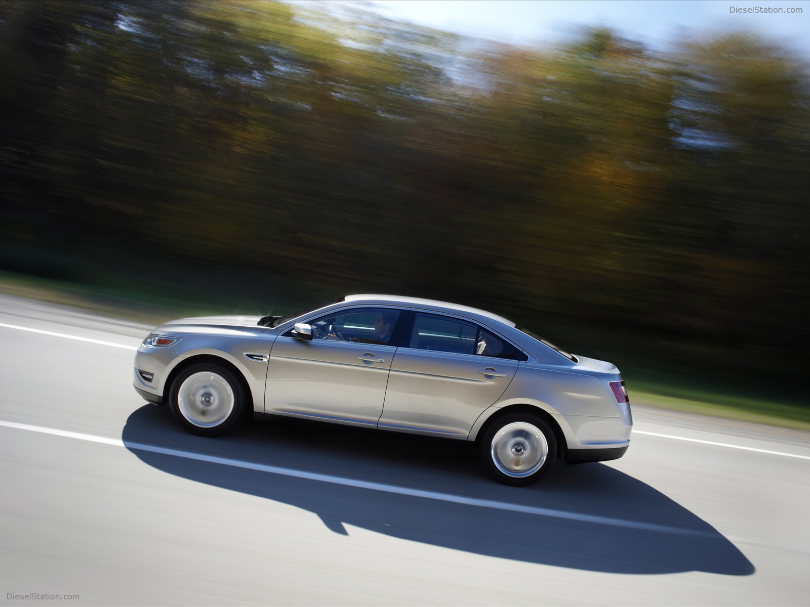 2010 Ford Taurus