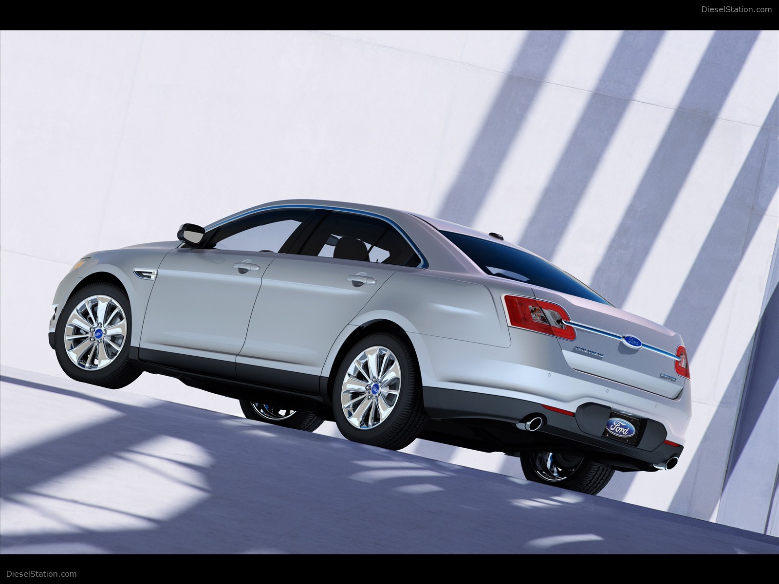 2010 Ford Taurus