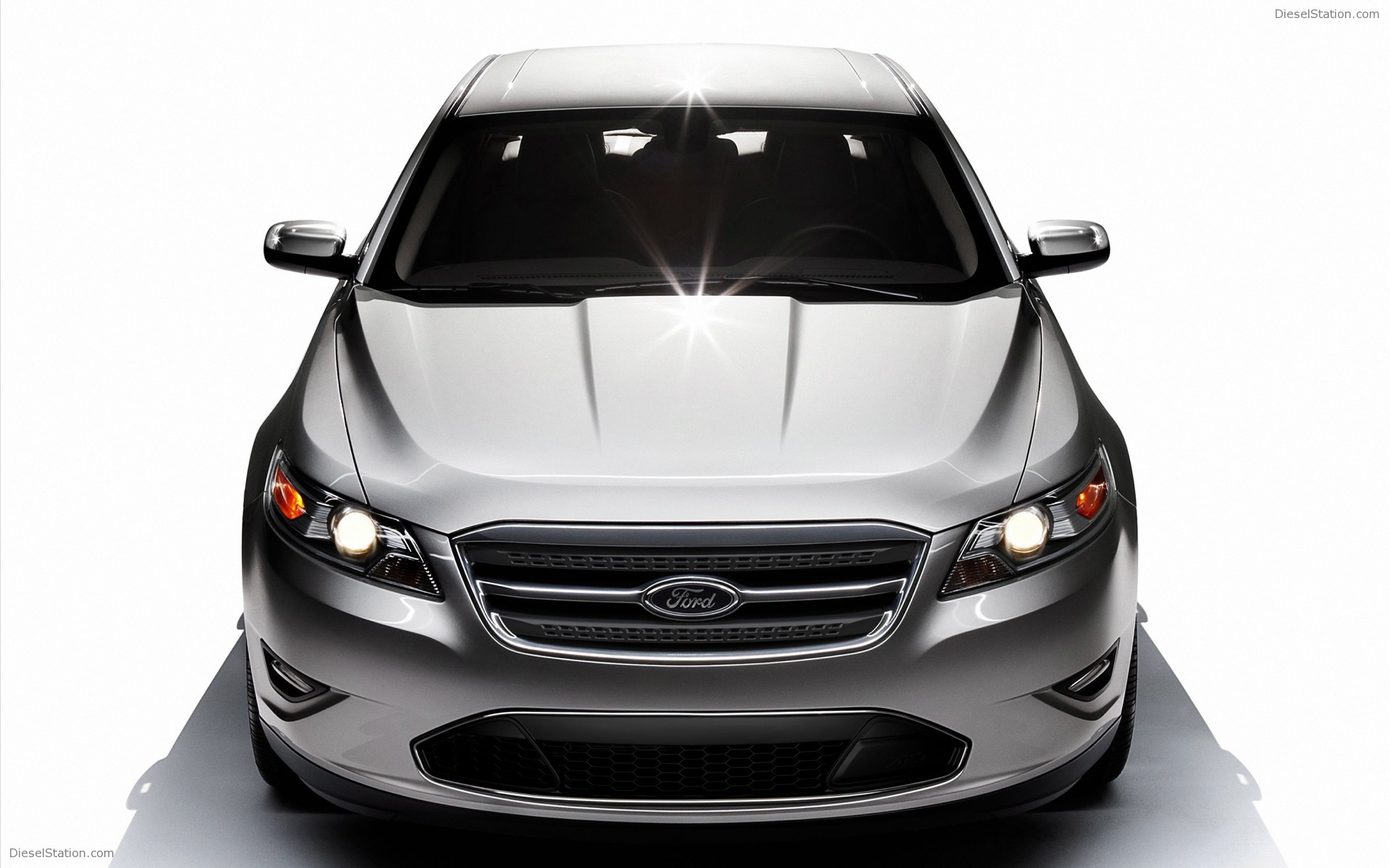 2010 Ford Taurus