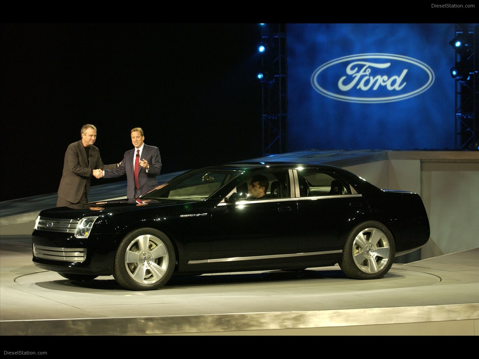 Ford 427 concept 2003
