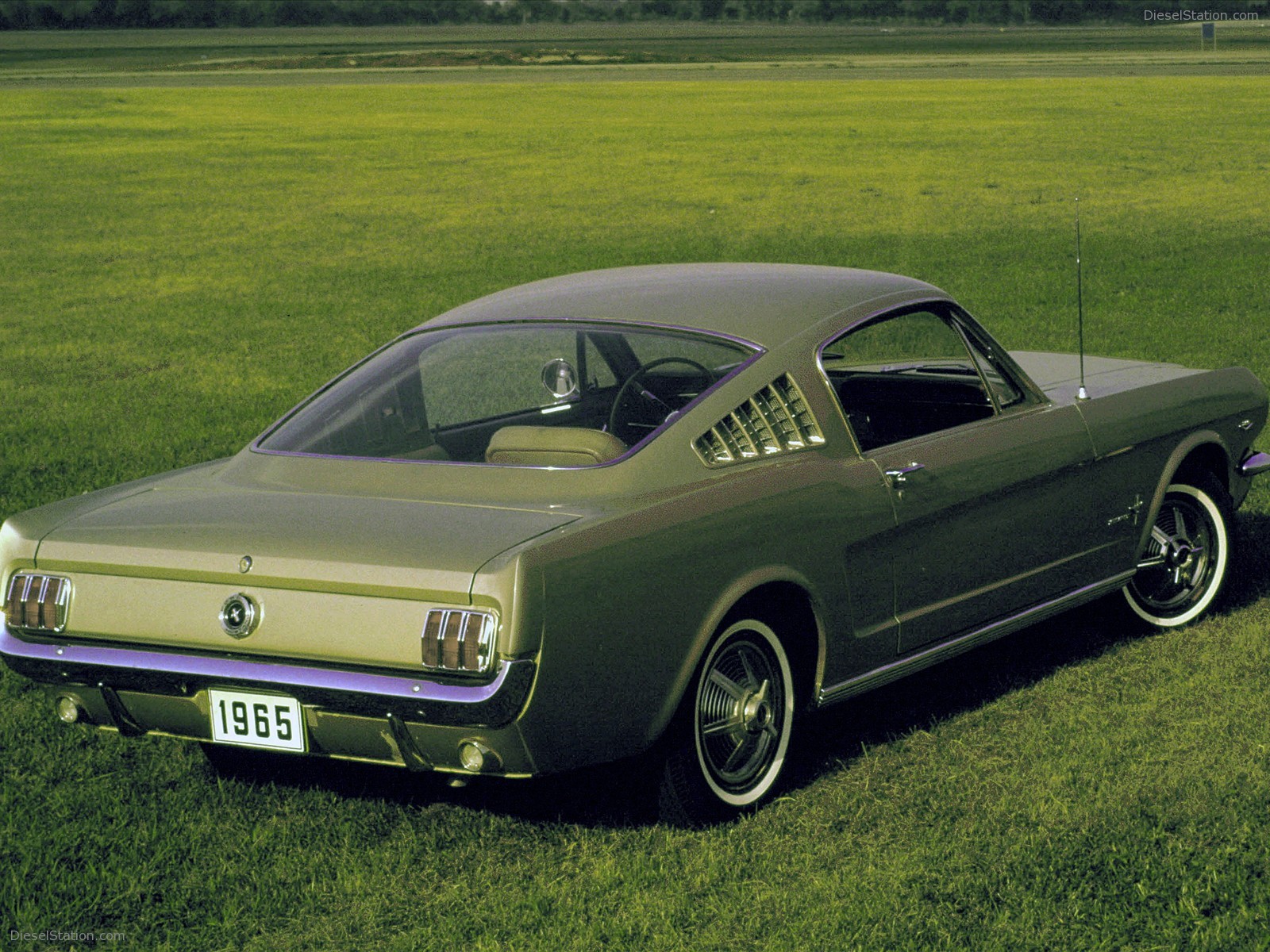 FORD CELEBRATES 45TH ANNIVERSARY OF MUSTANG FORD CELEBRATES 45TH ANNIVERSARY OF MUSTANG