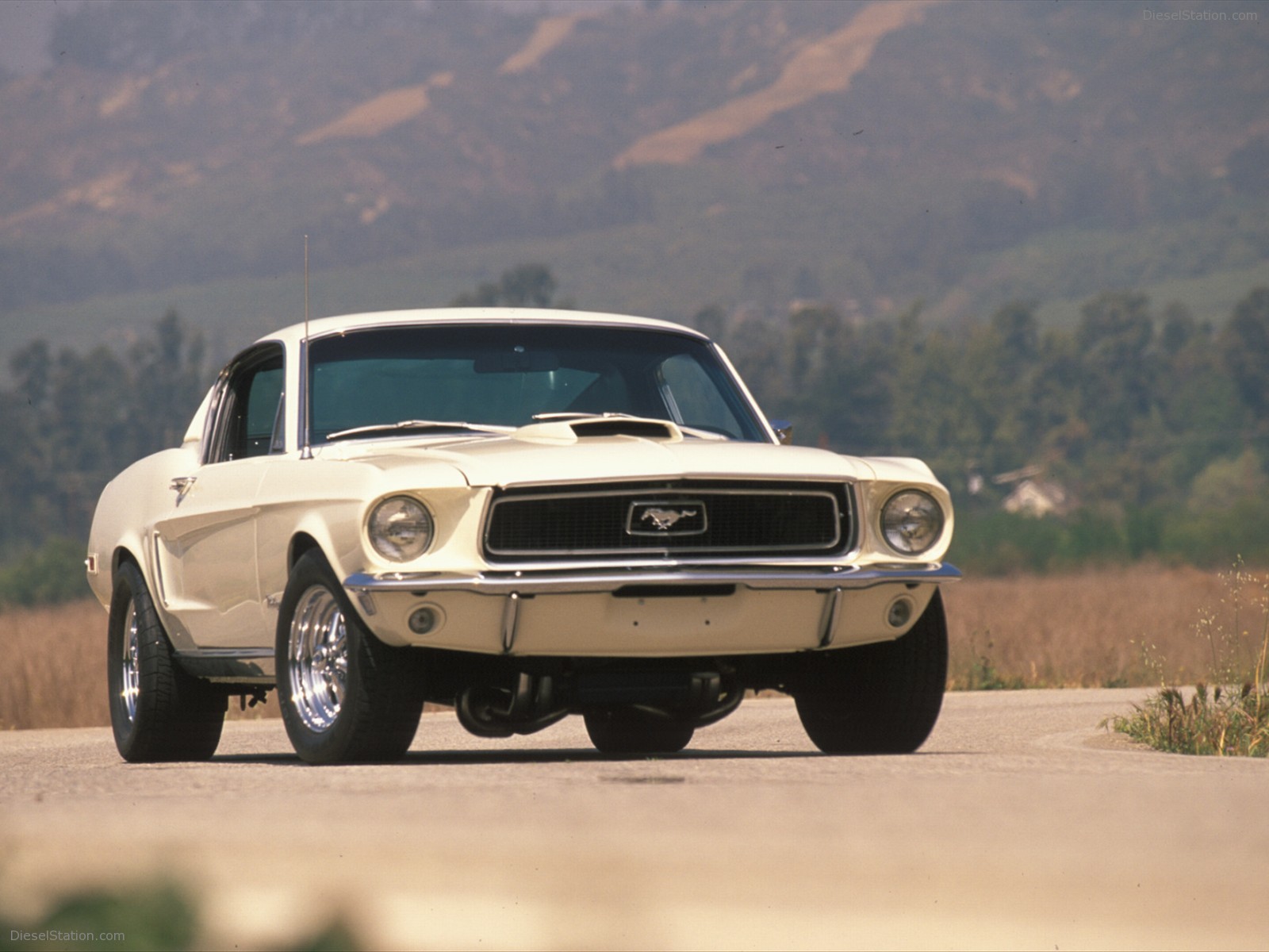 FORD CELEBRATES 45TH ANNIVERSARY OF MUSTANG FORD CELEBRATES 45TH ANNIVERSARY OF MUSTANG