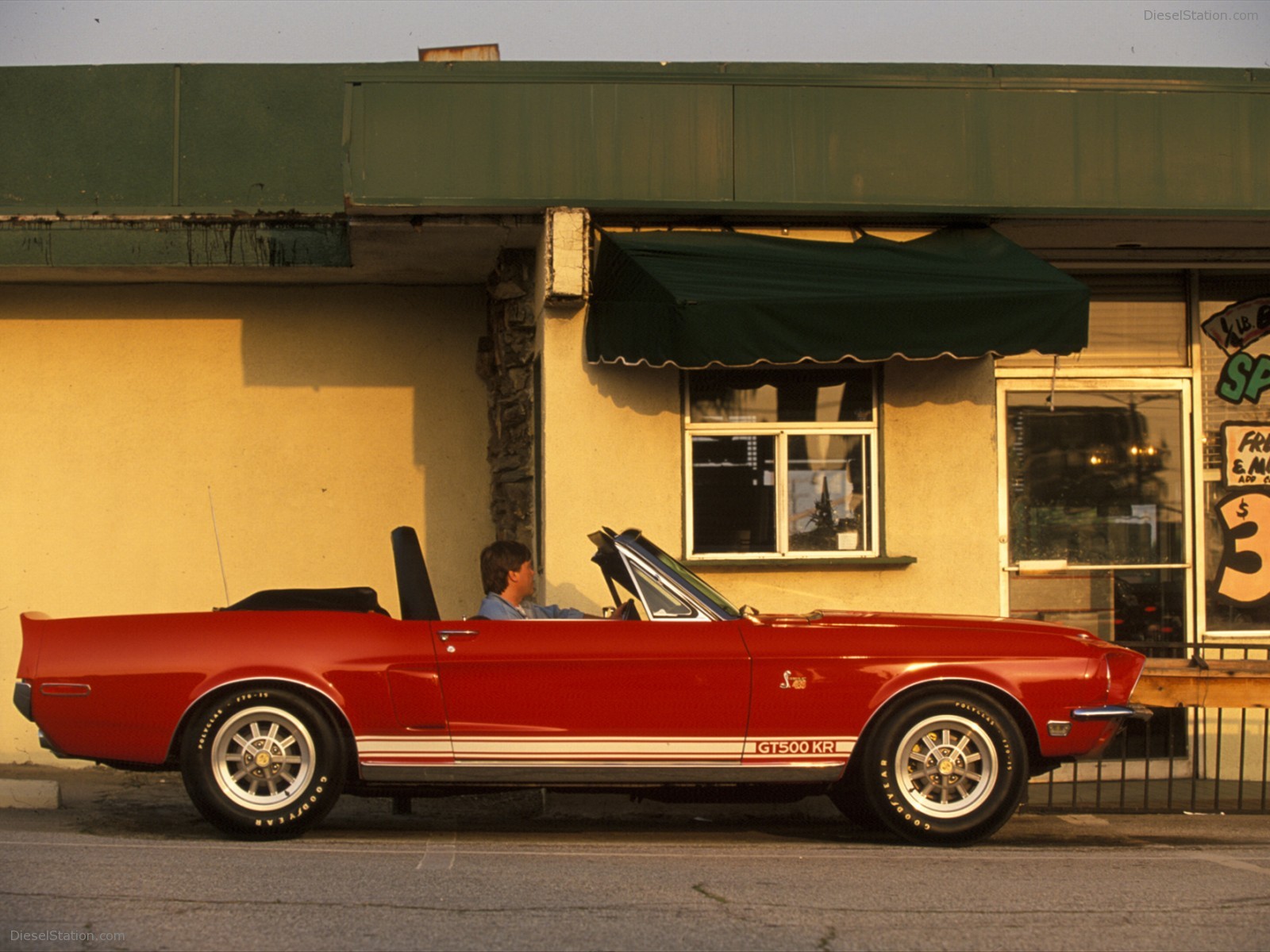 FORD CELEBRATES 45TH ANNIVERSARY OF MUSTANG