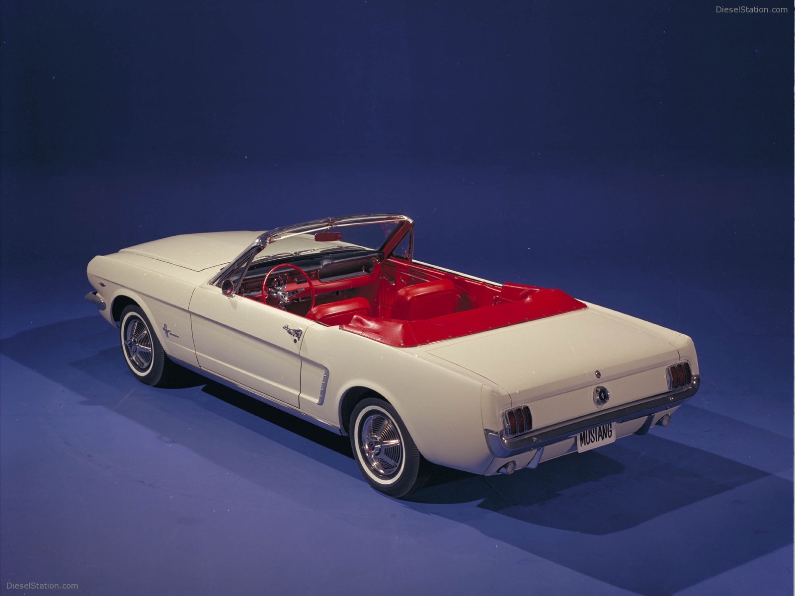 FORD CELEBRATES 45TH ANNIVERSARY OF MUSTANG FORD CELEBRATES 45TH ANNIVERSARY OF MUSTANG