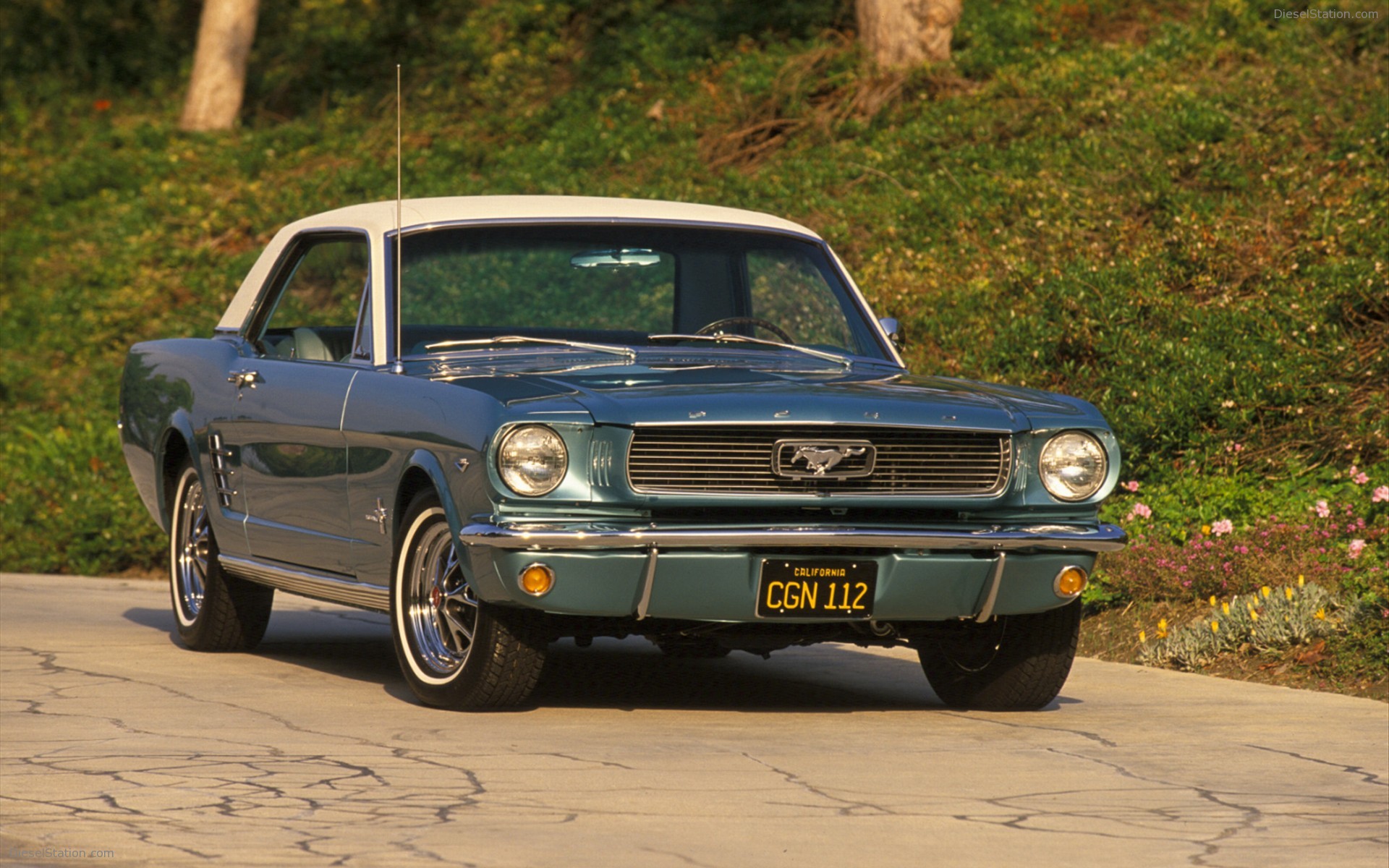 FORD CELEBRATES 45TH ANNIVERSARY OF MUSTANG