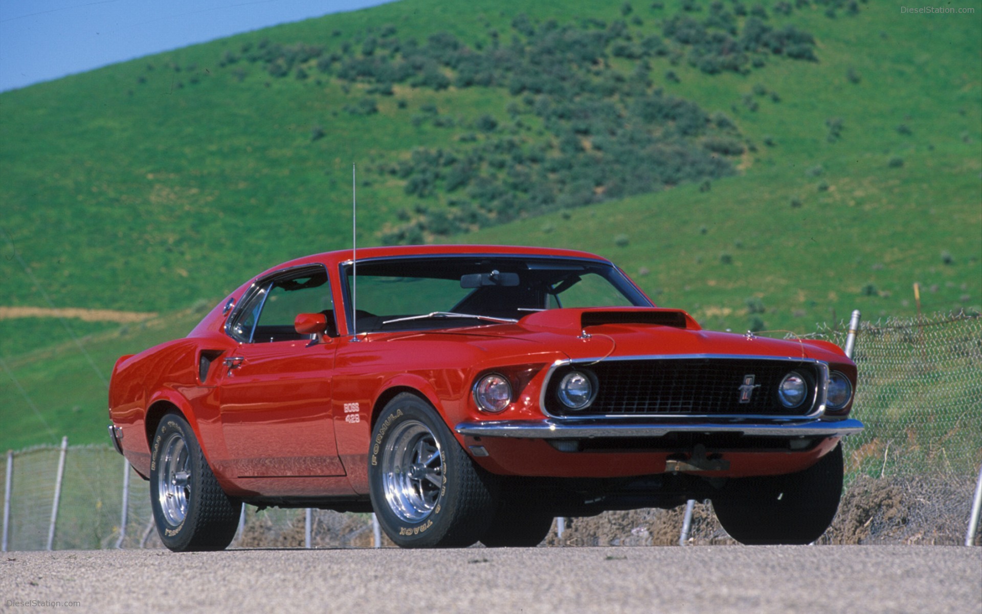 FORD CELEBRATES 45TH ANNIVERSARY OF MUSTANG