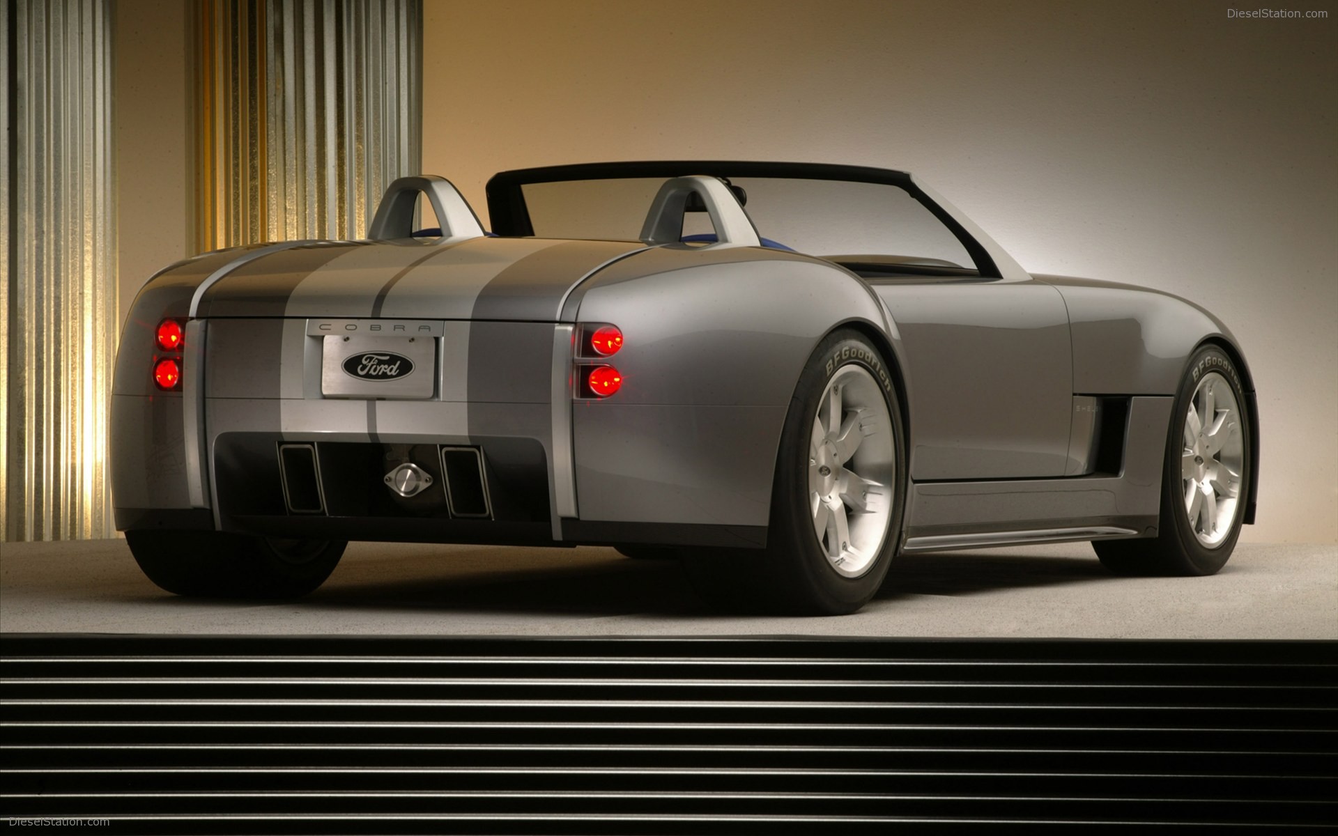 Shelby Cobra Concept 2005