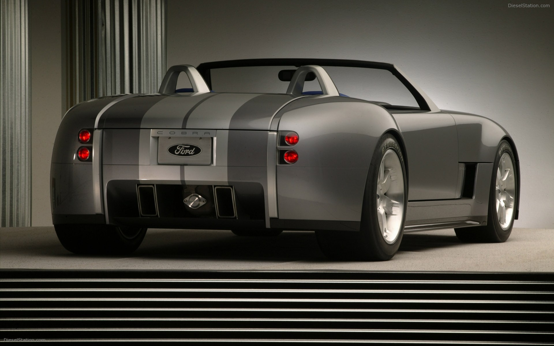 Shelby Cobra Concept 2005