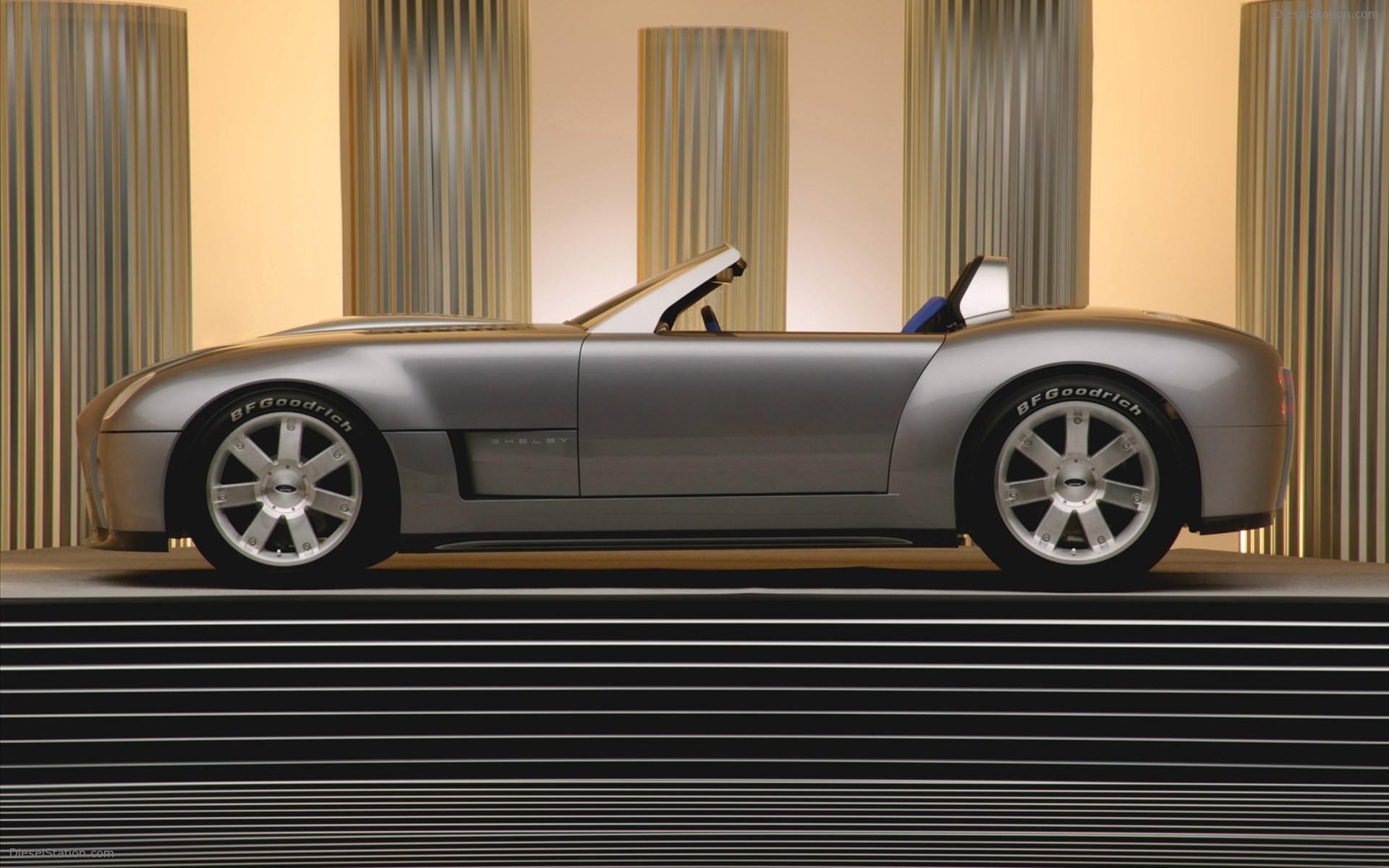Shelby Cobra Concept 2005