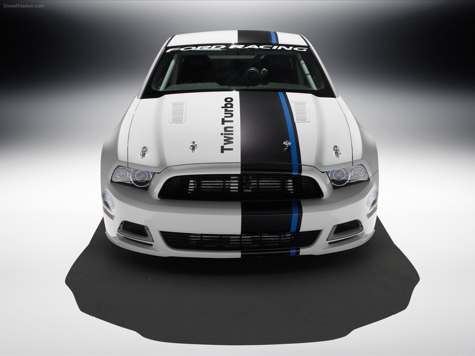 Ford Mustang Cobra Jet Twin Turbo Concept 2012 Ford Mustang Cobra Jet Twin Turbo Concept 2012
