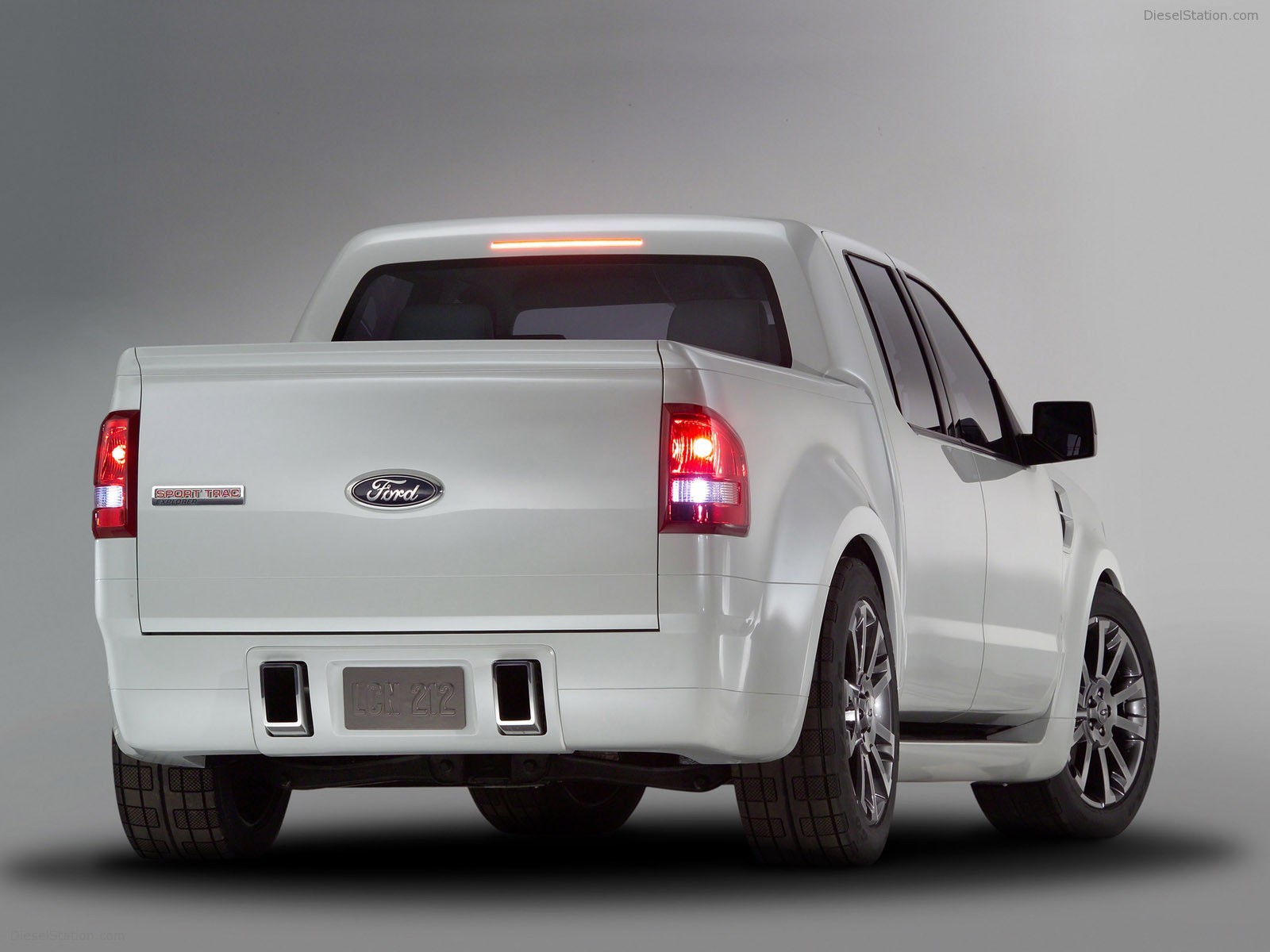 Ford sport trac diesel #2