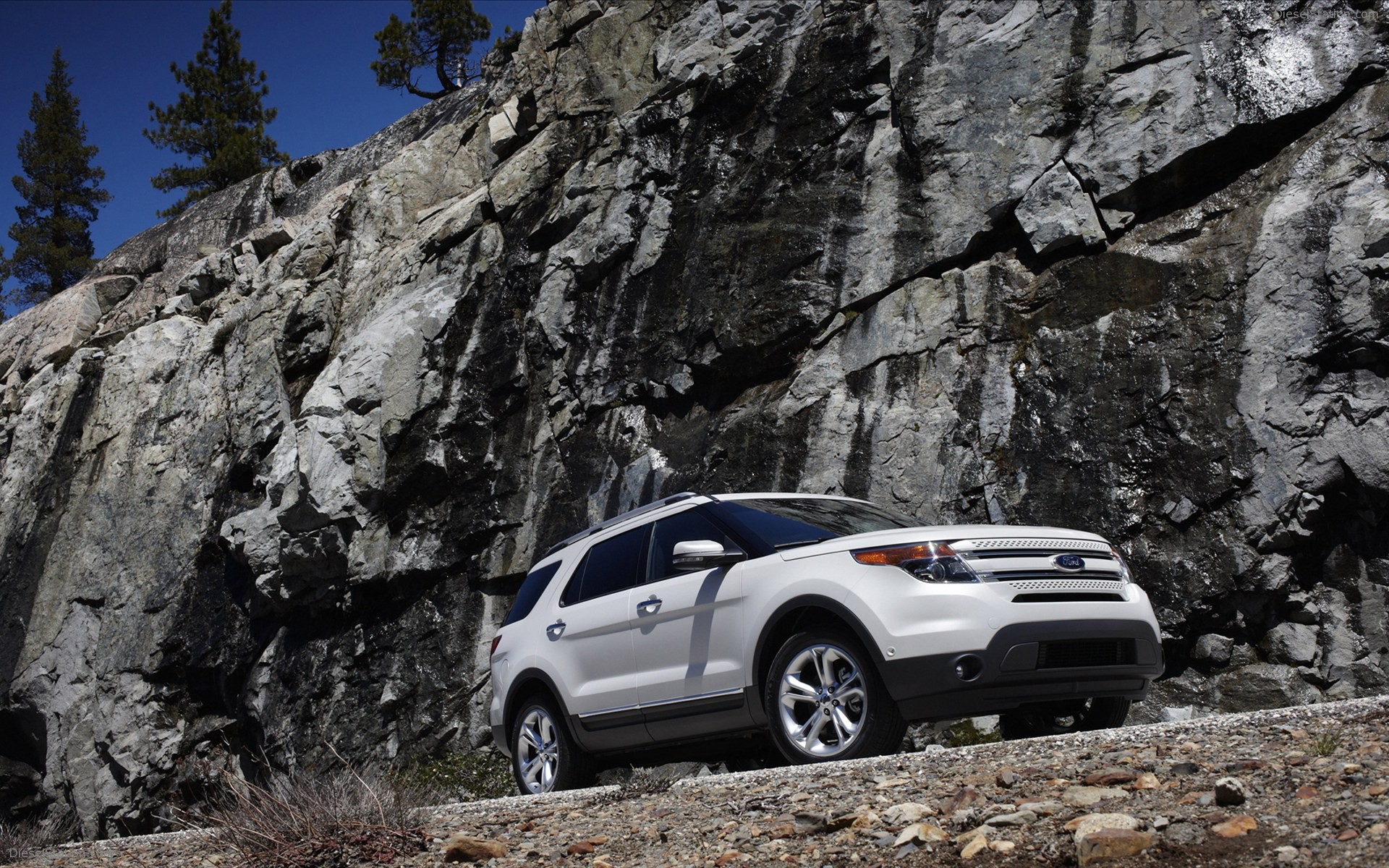 Ford Explorer 2011