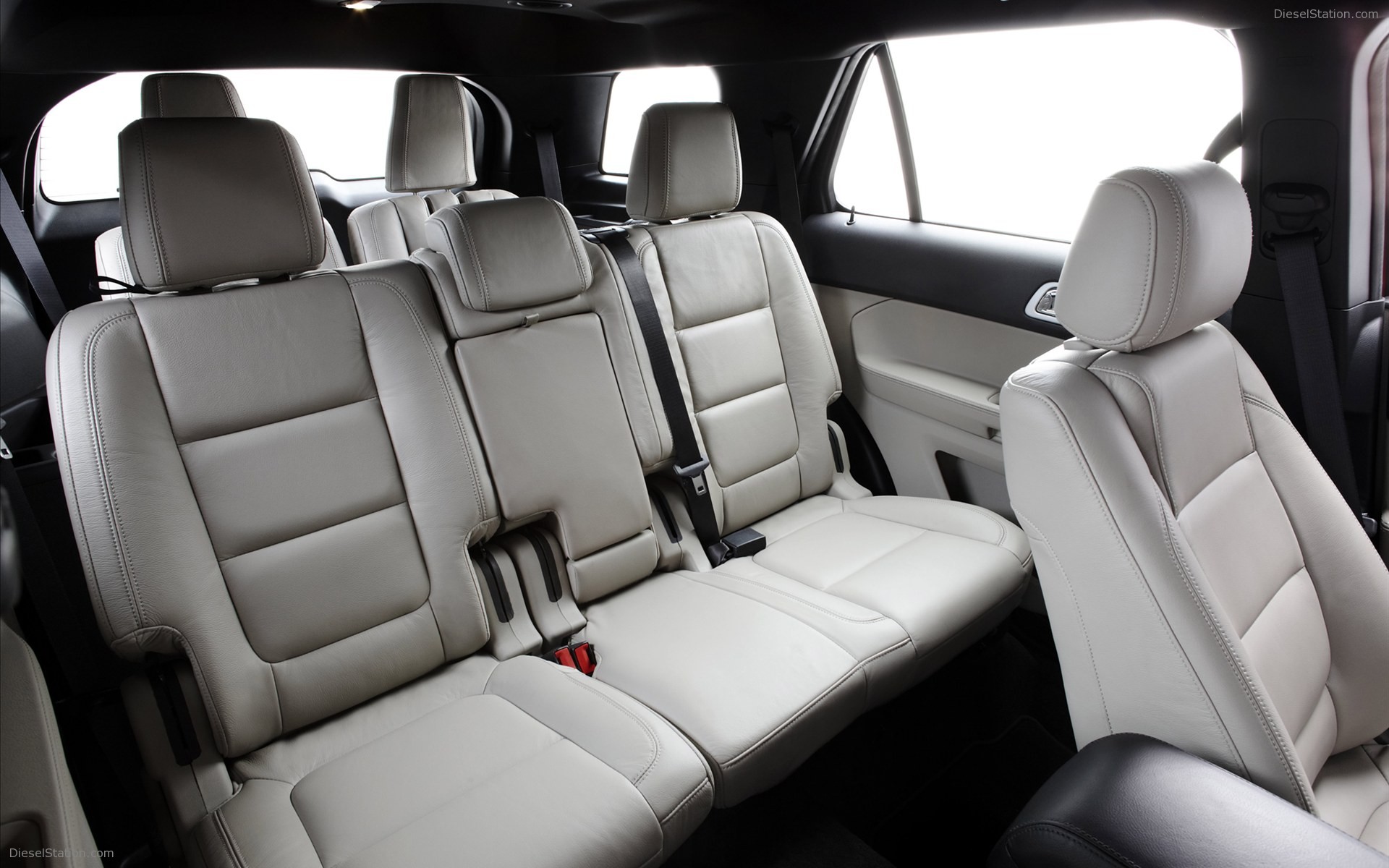 Ford Explorer 2011