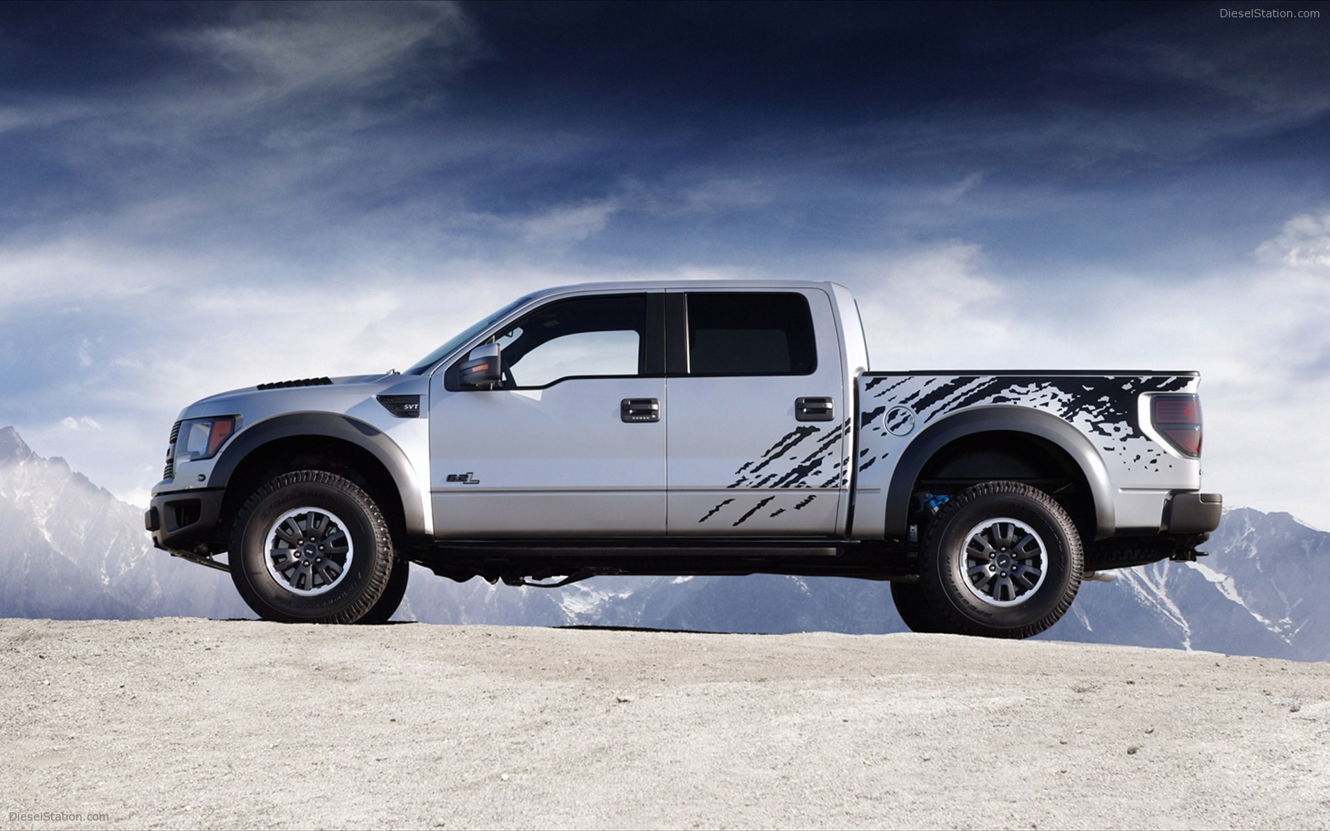 2011 Ford f-150 raptor truck #6