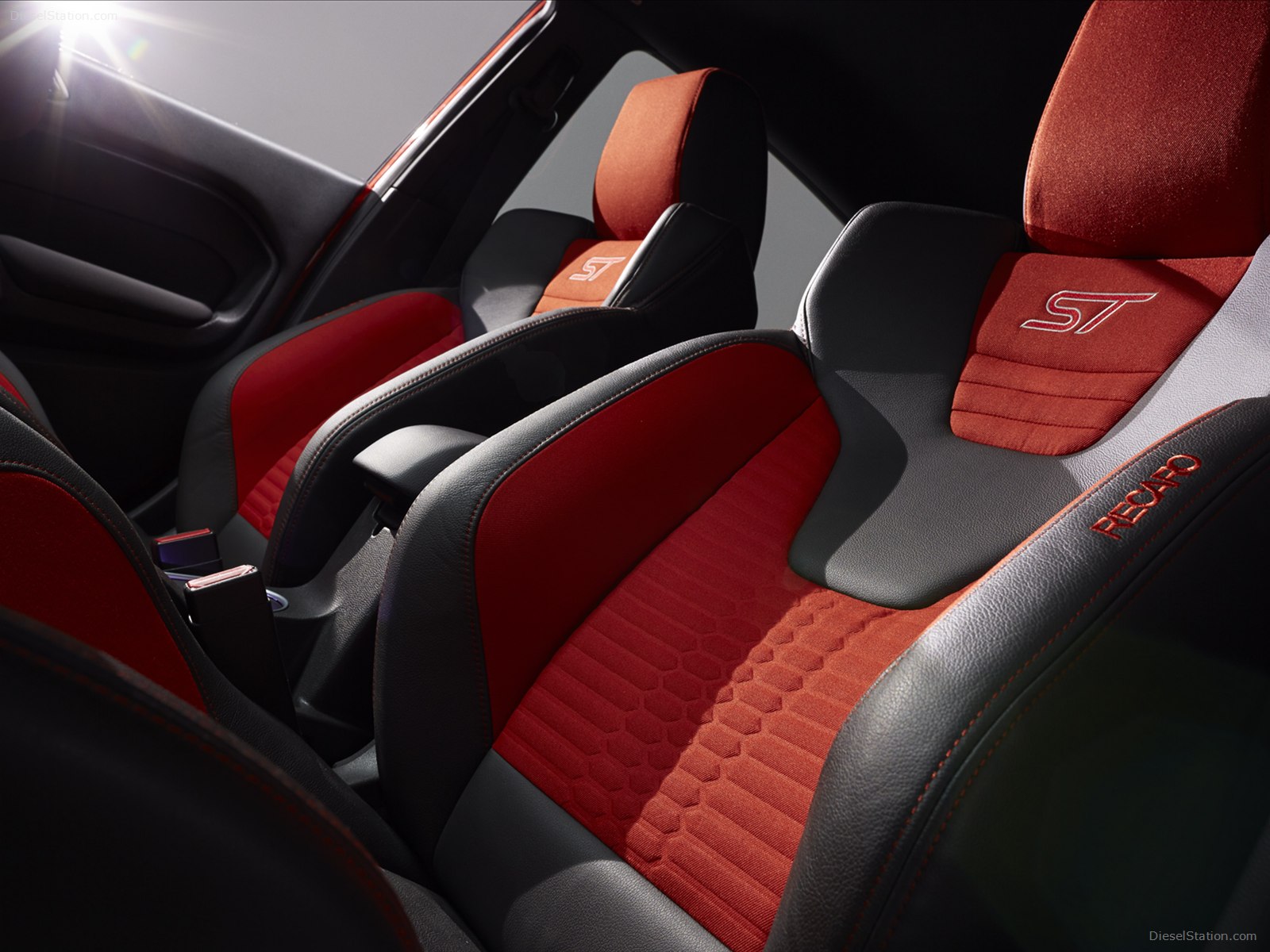 Ford Fiesta ST 2014