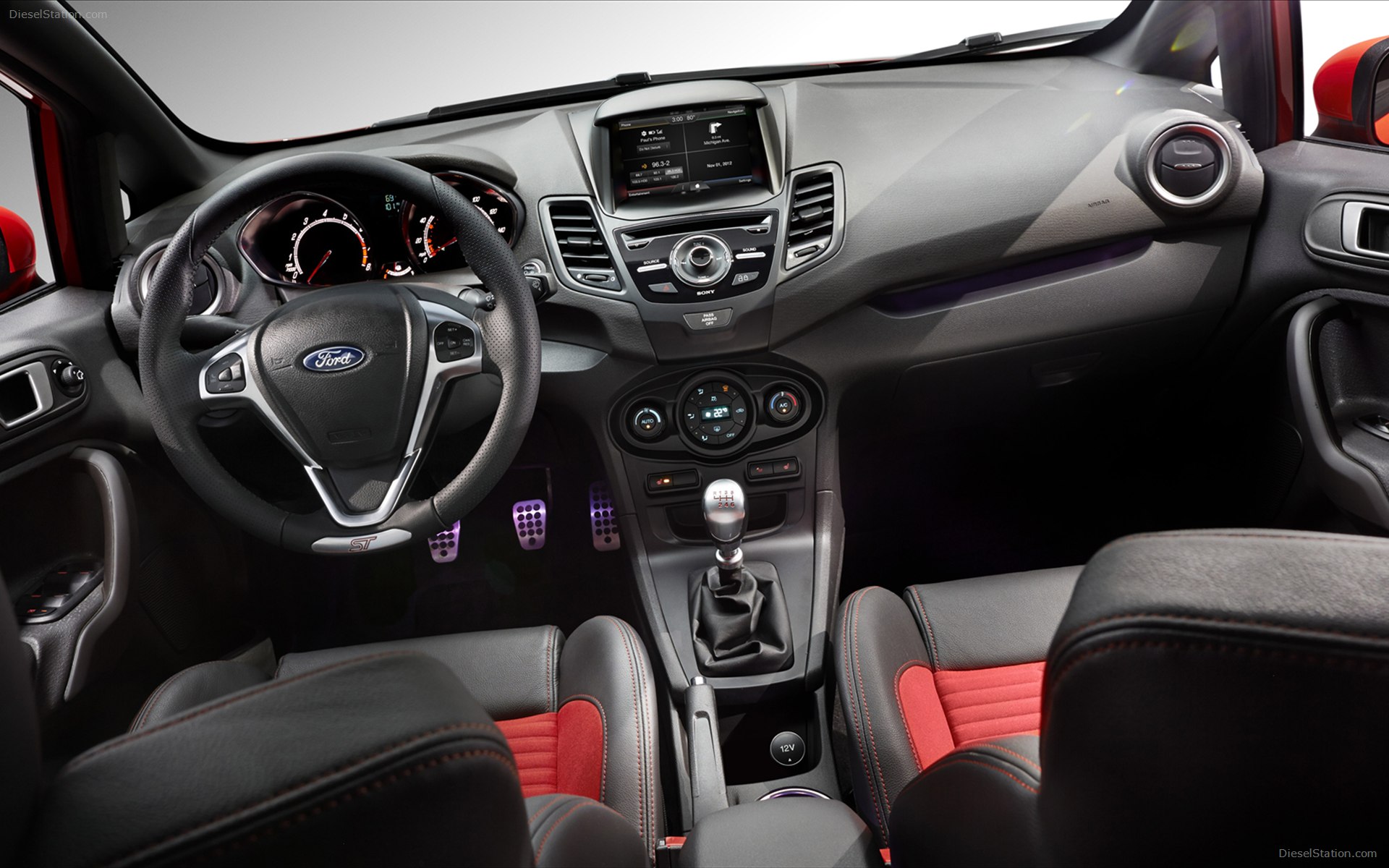Ford Fiesta ST 2014
