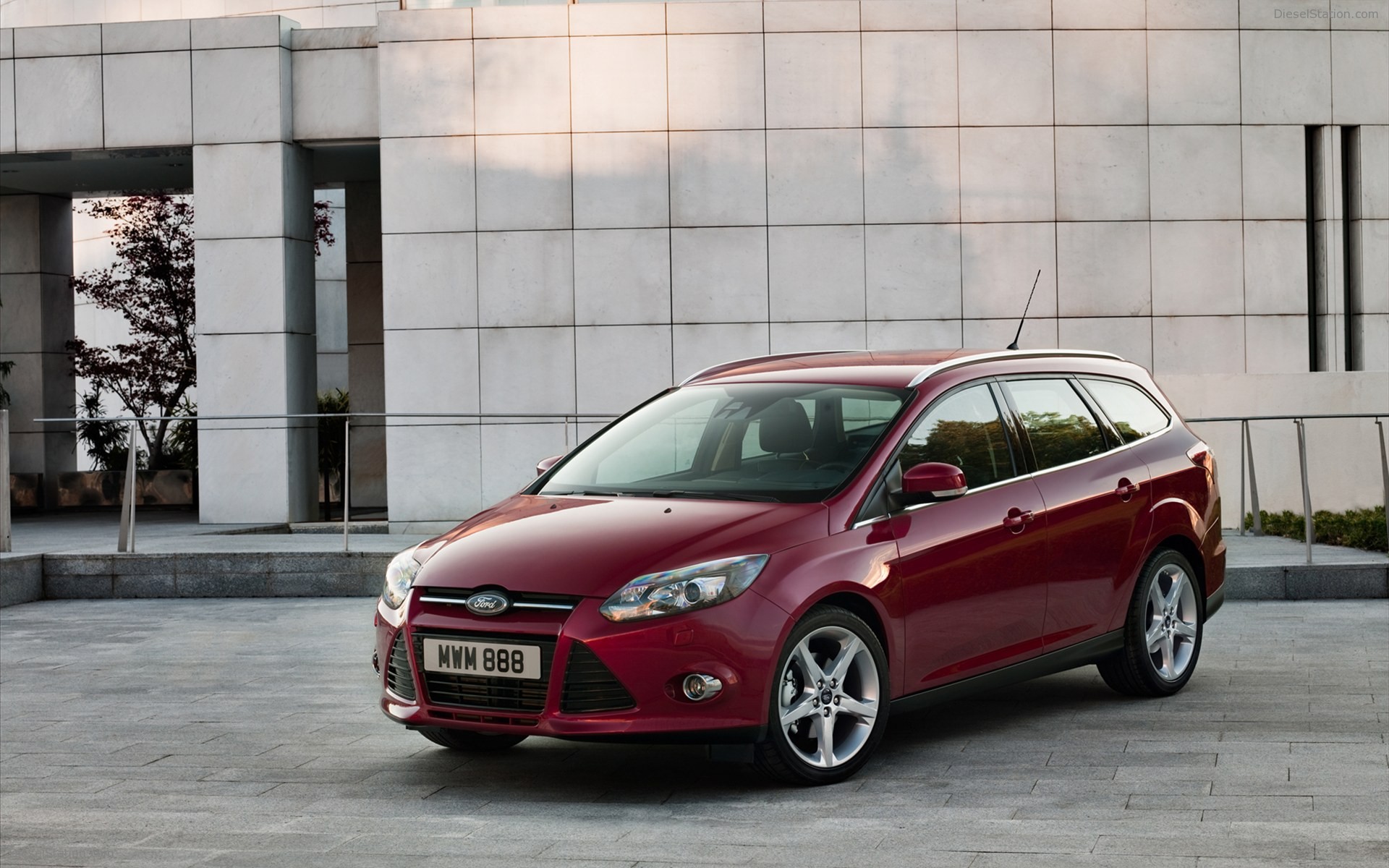 Ford Focus at Paris Auto Show 2010