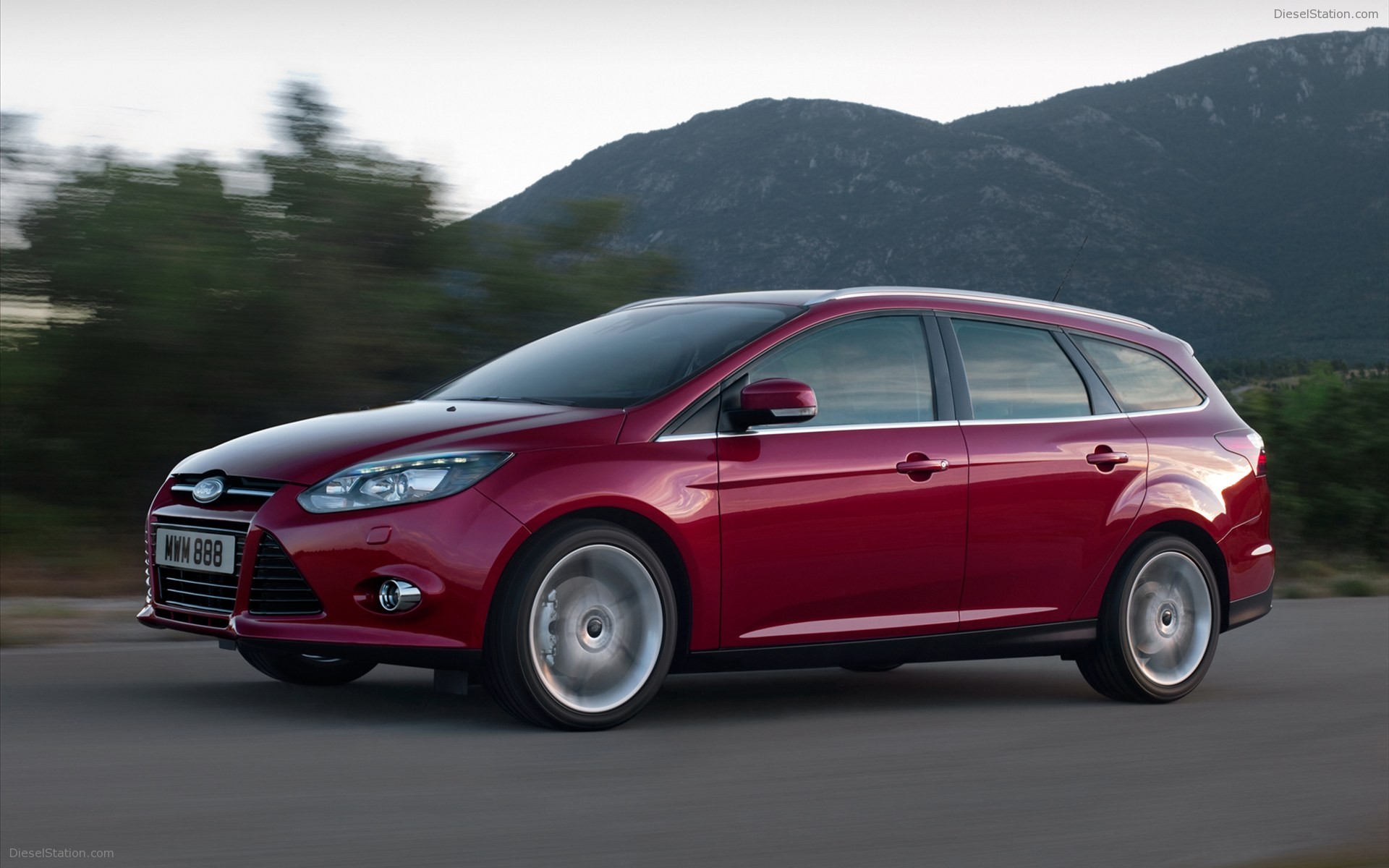Ford Focus at Paris Auto Show 2010