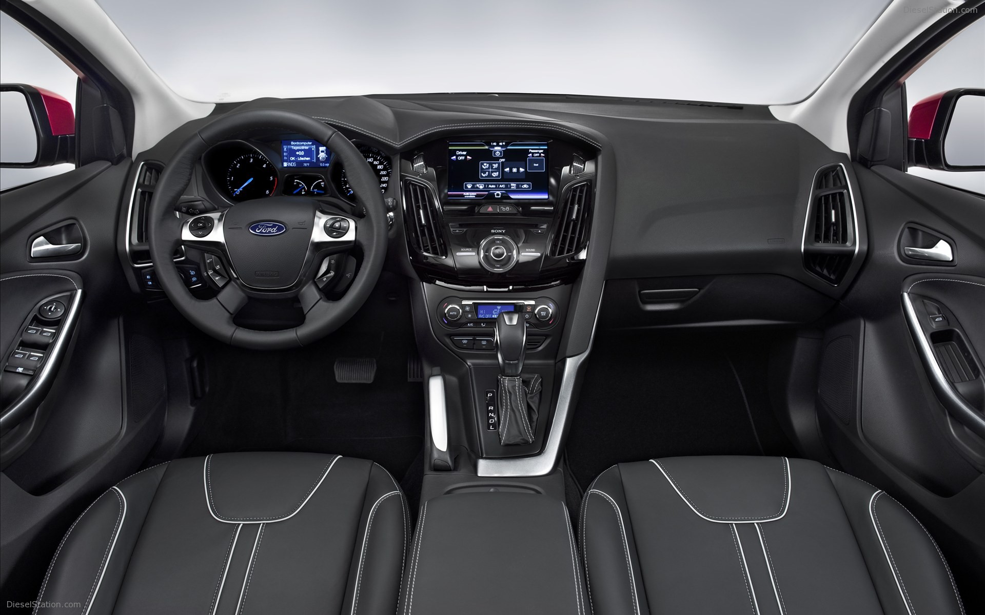 Ford Focus at Paris Auto Show 2010