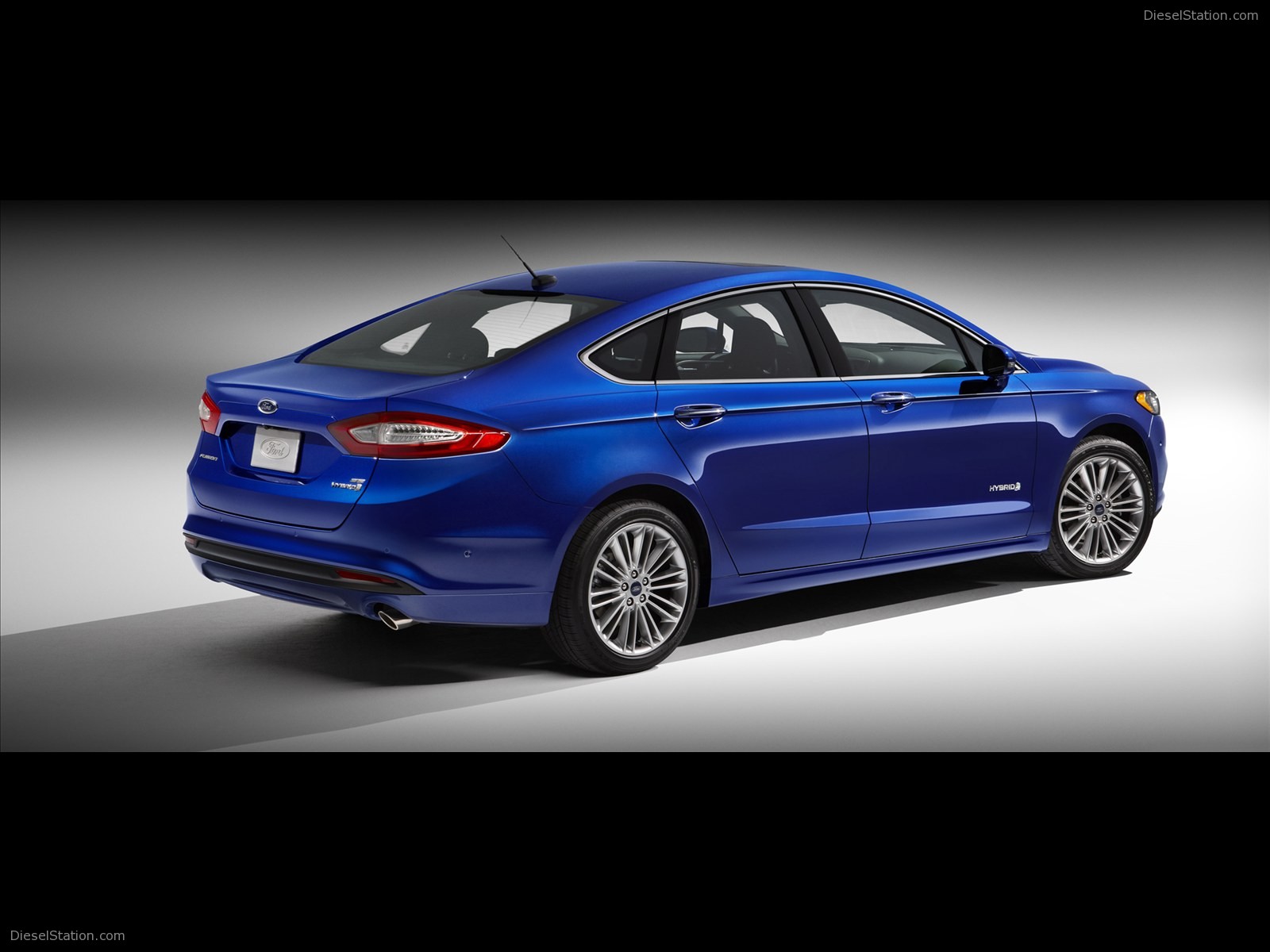 Ford Fusion Hybrid 2013