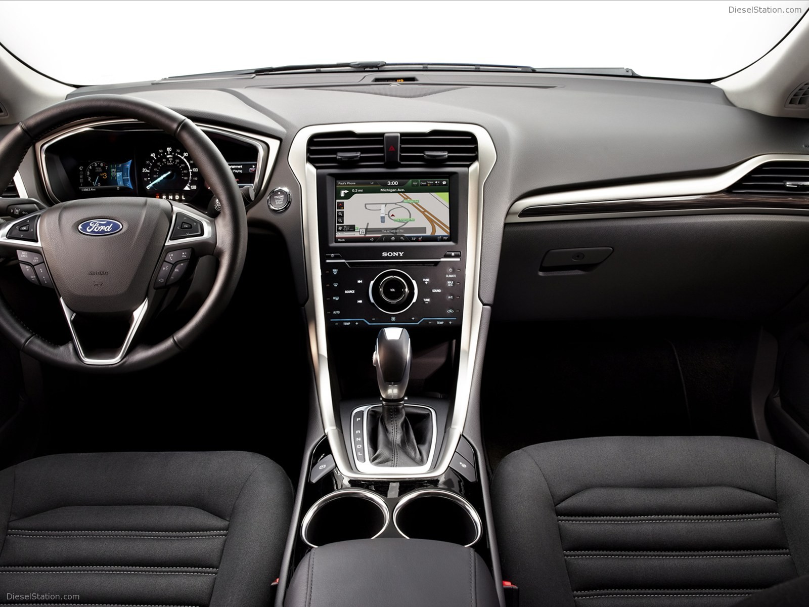 Ford Fusion Hybrid 2013