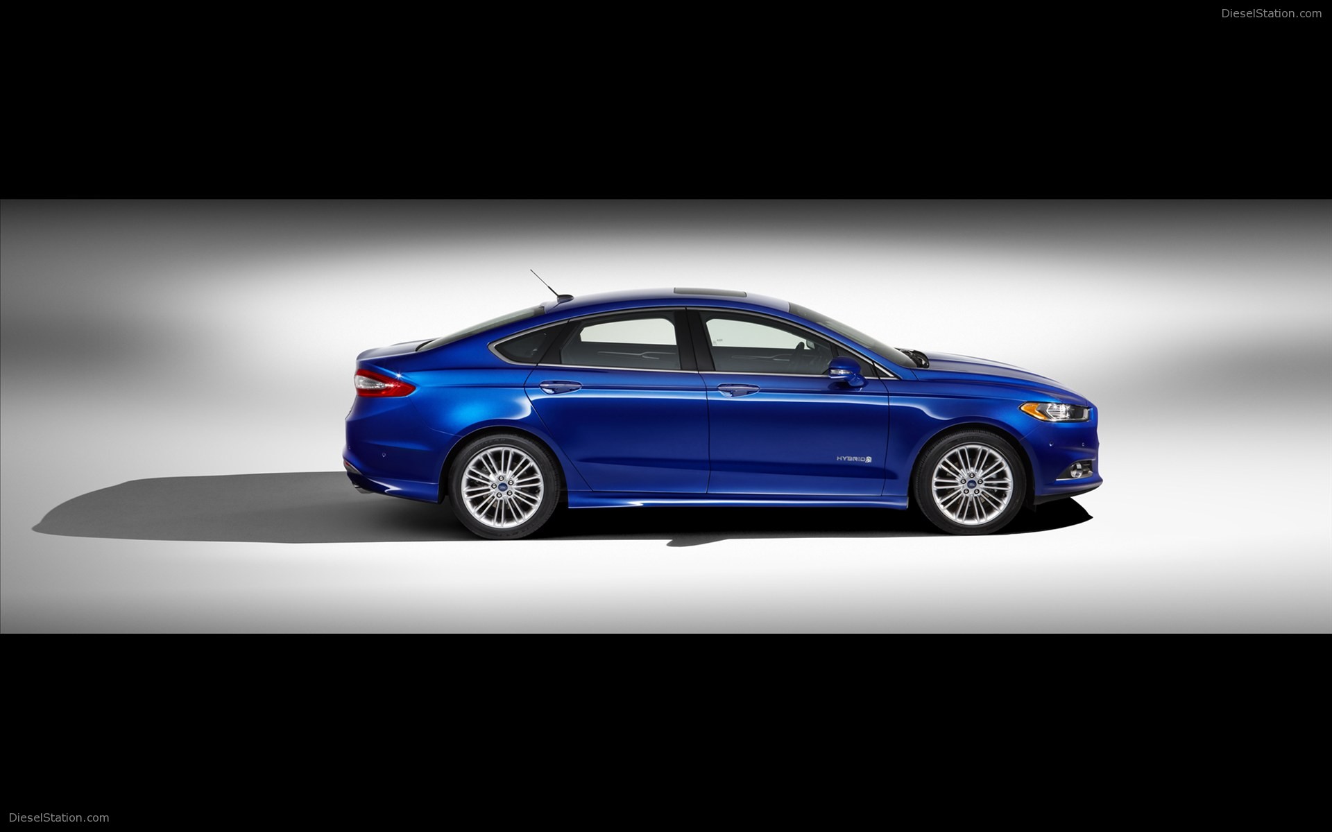 Ford Fusion Hybrid 2013