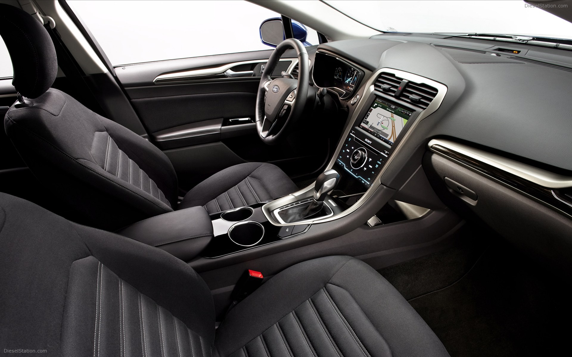 Ford Fusion Hybrid 2013