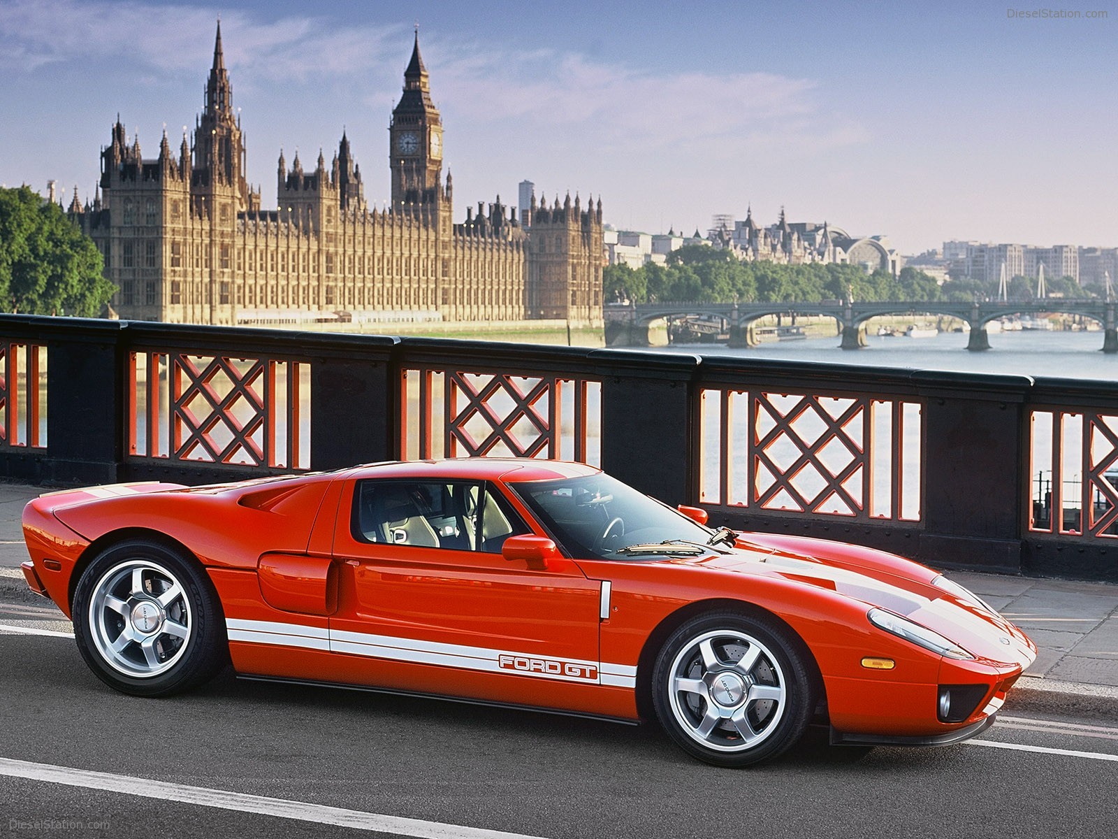 Ford GT
