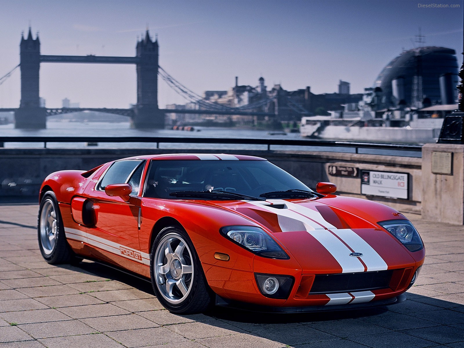 Ford GT