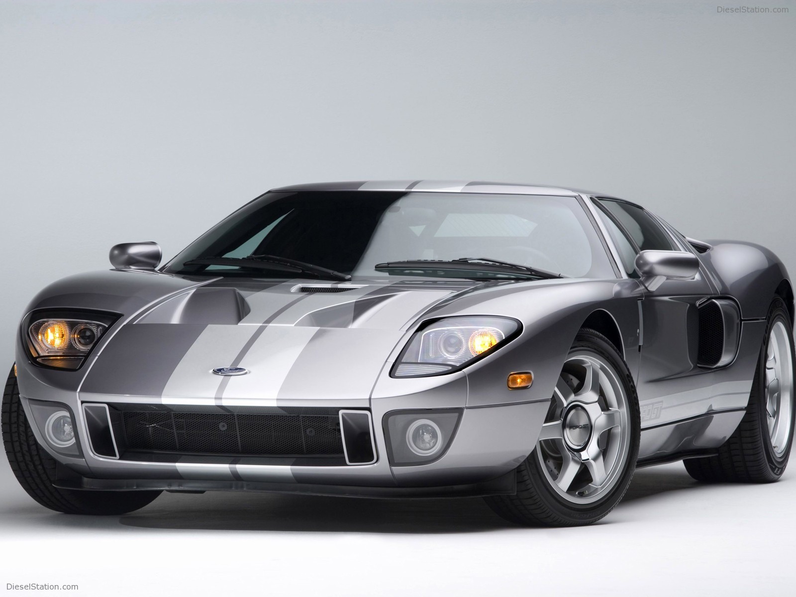 Ford GT