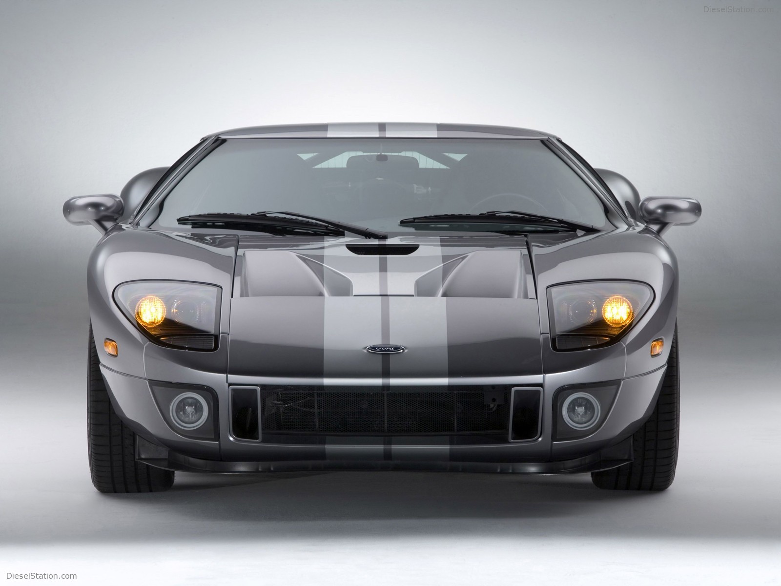 Ford GT