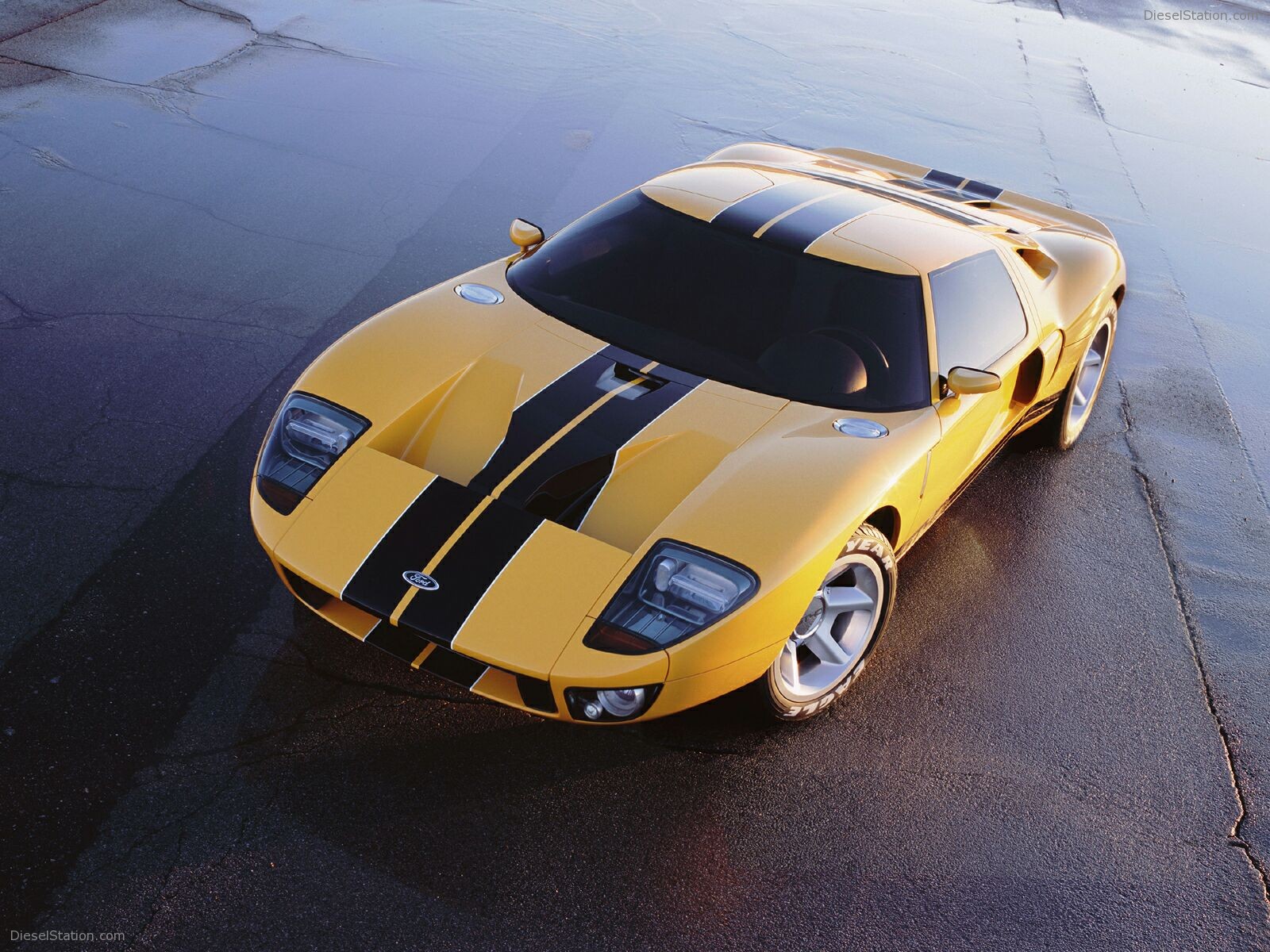 Ford GT