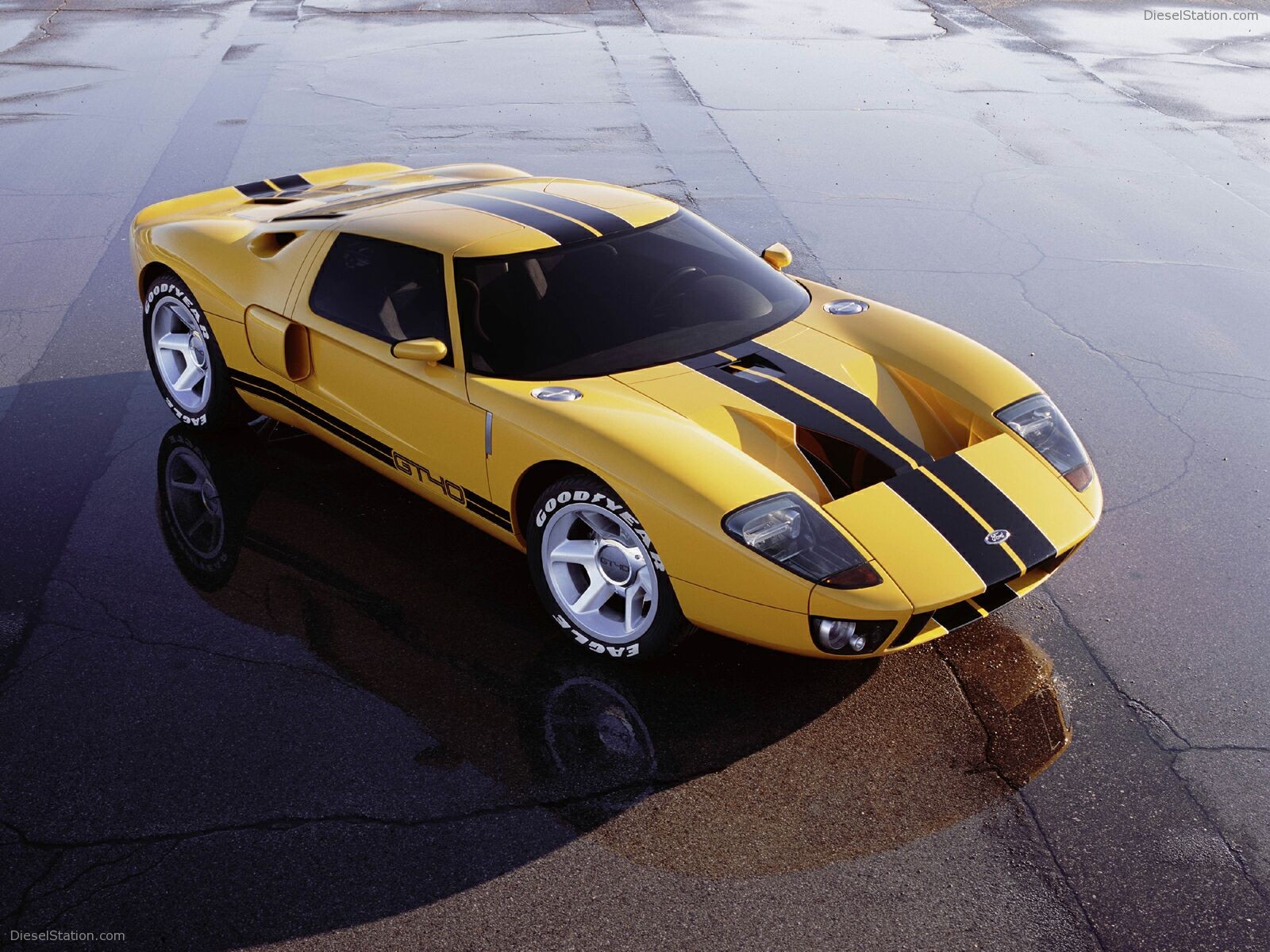 Ford GT