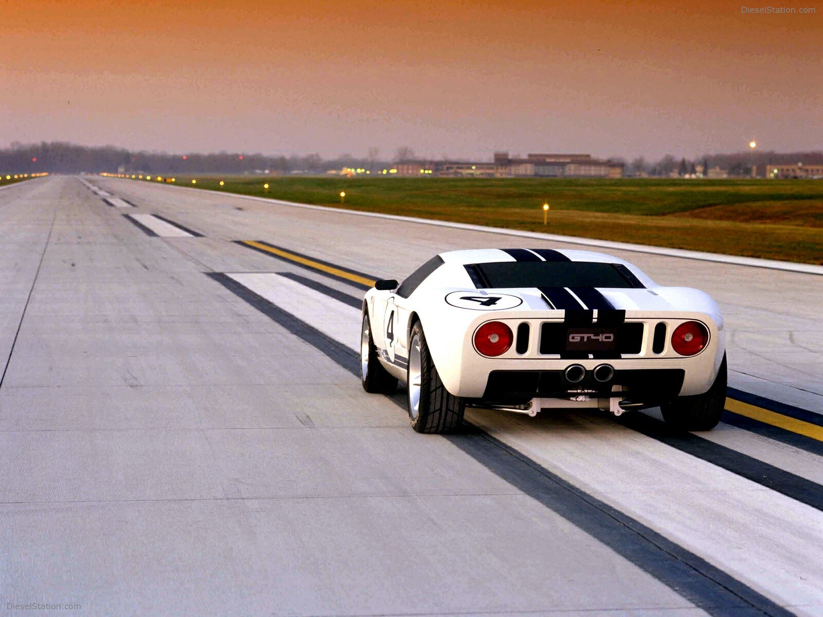 Ford GT