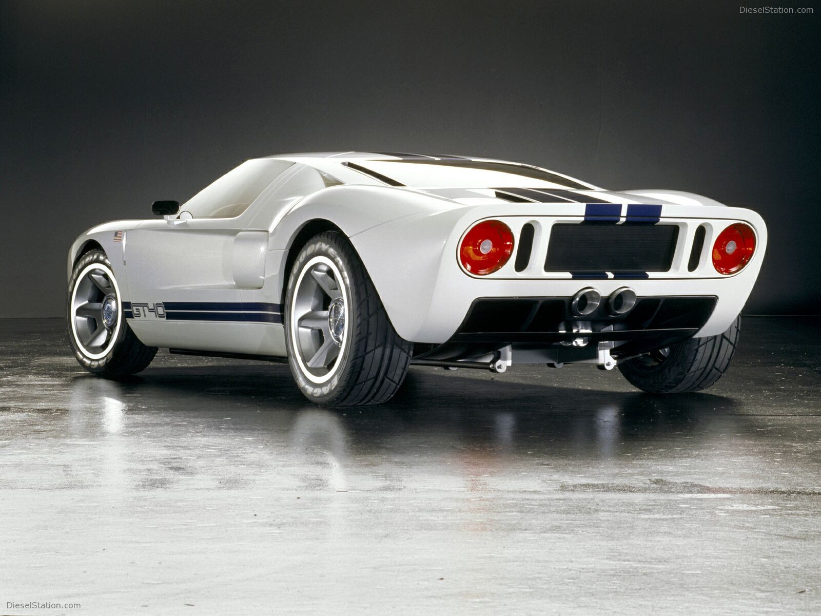 Ford GT