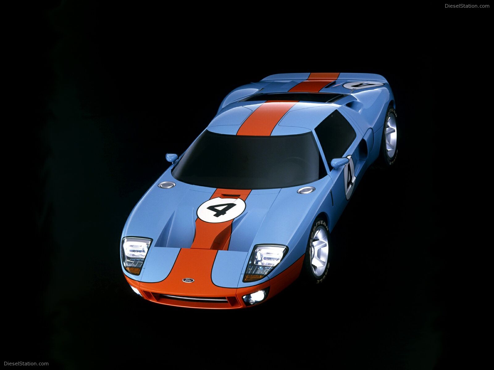 Ford GT