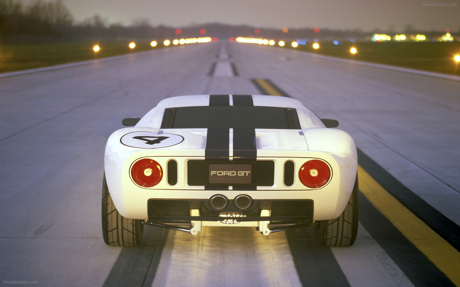 Ford GT
