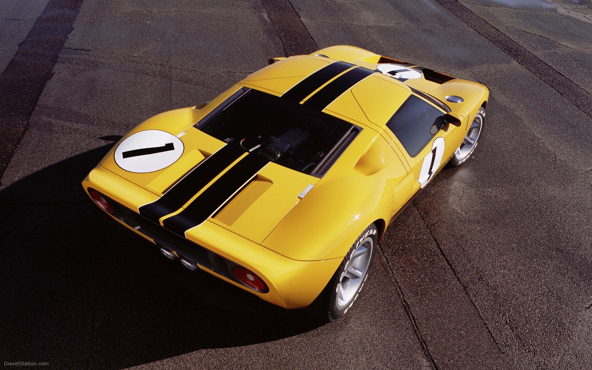 Ford GT