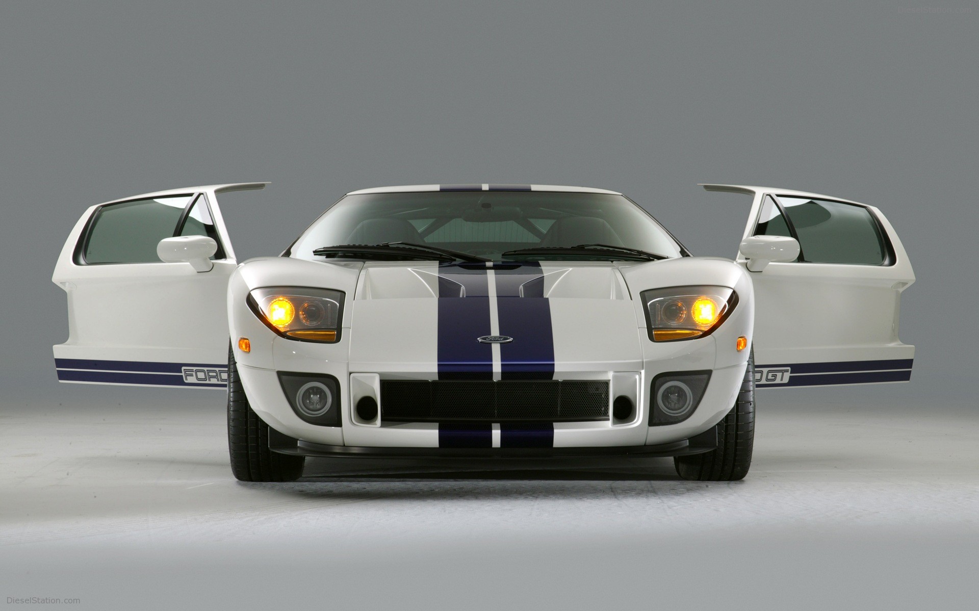 Ford GT