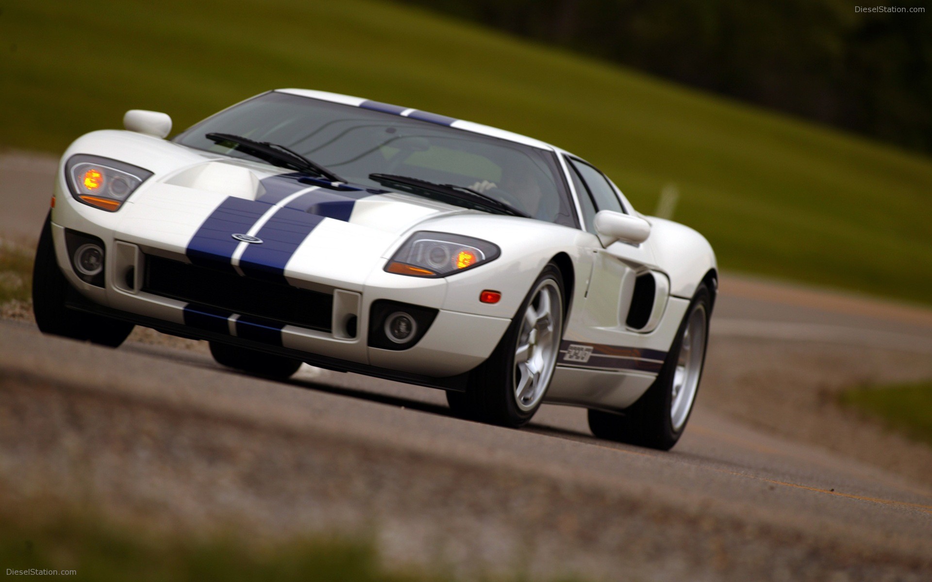 Ford GT