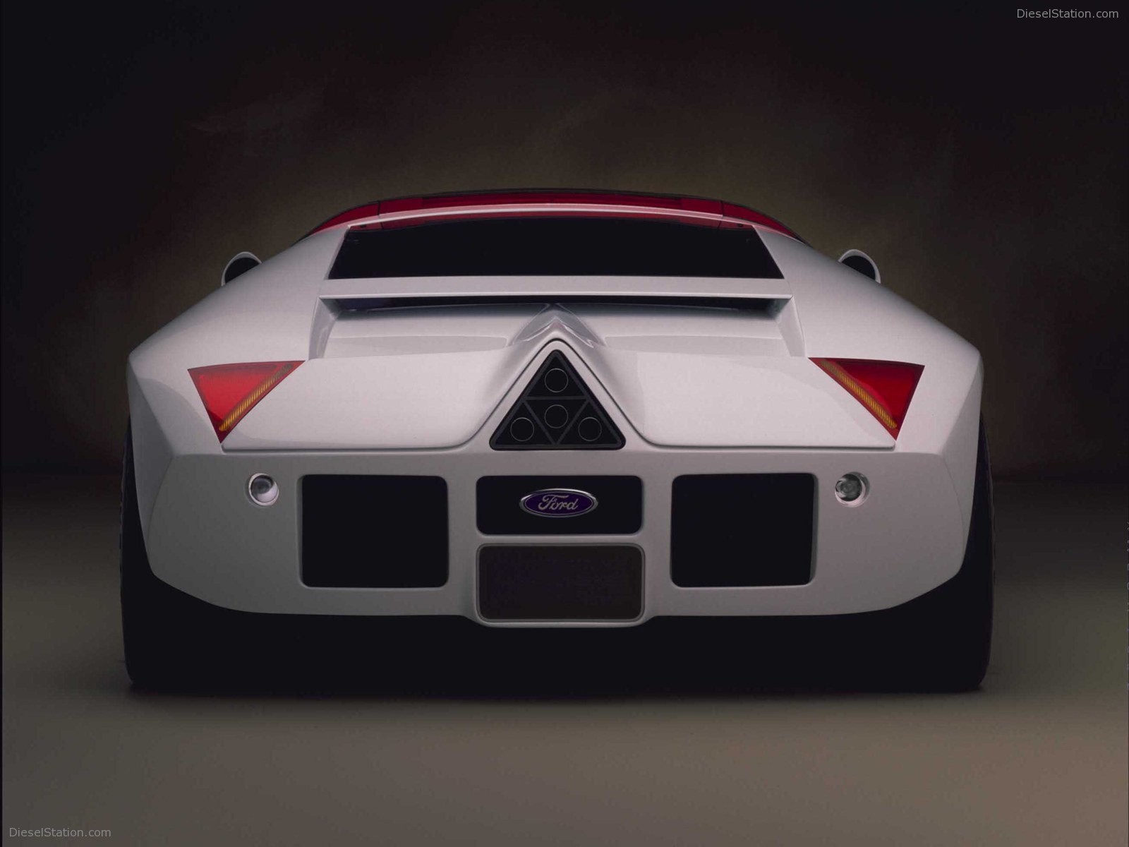 Ford GT90 Concept Car 1995