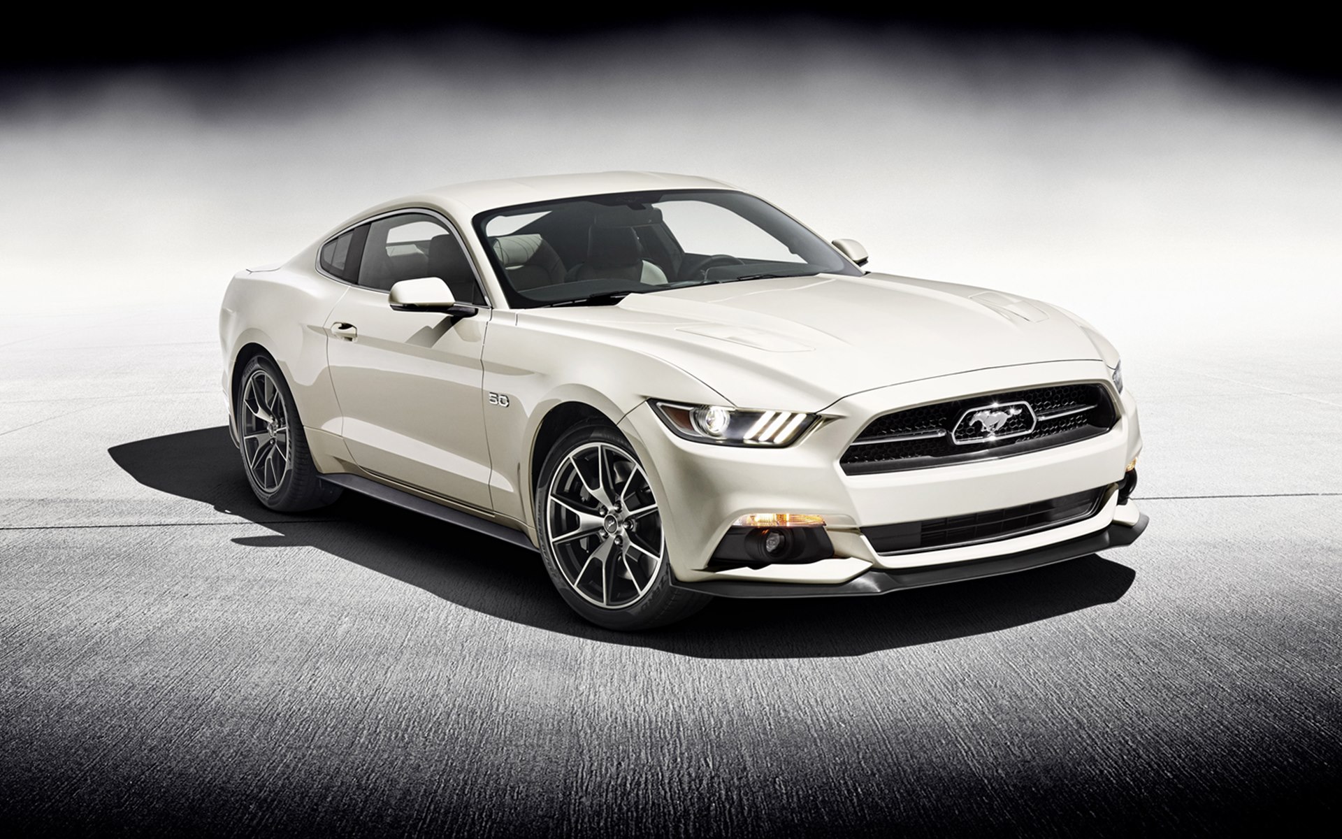 Ford Mustang 50 Year Limited Edition 2015