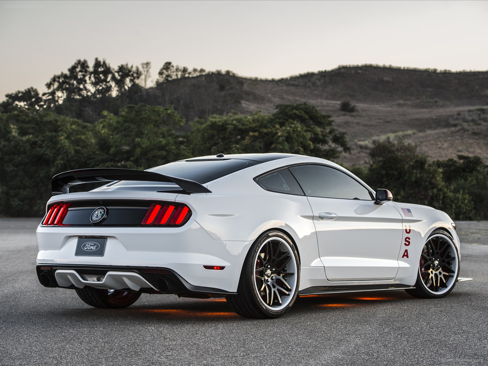 Ford Mustang Apollo Edition 2015