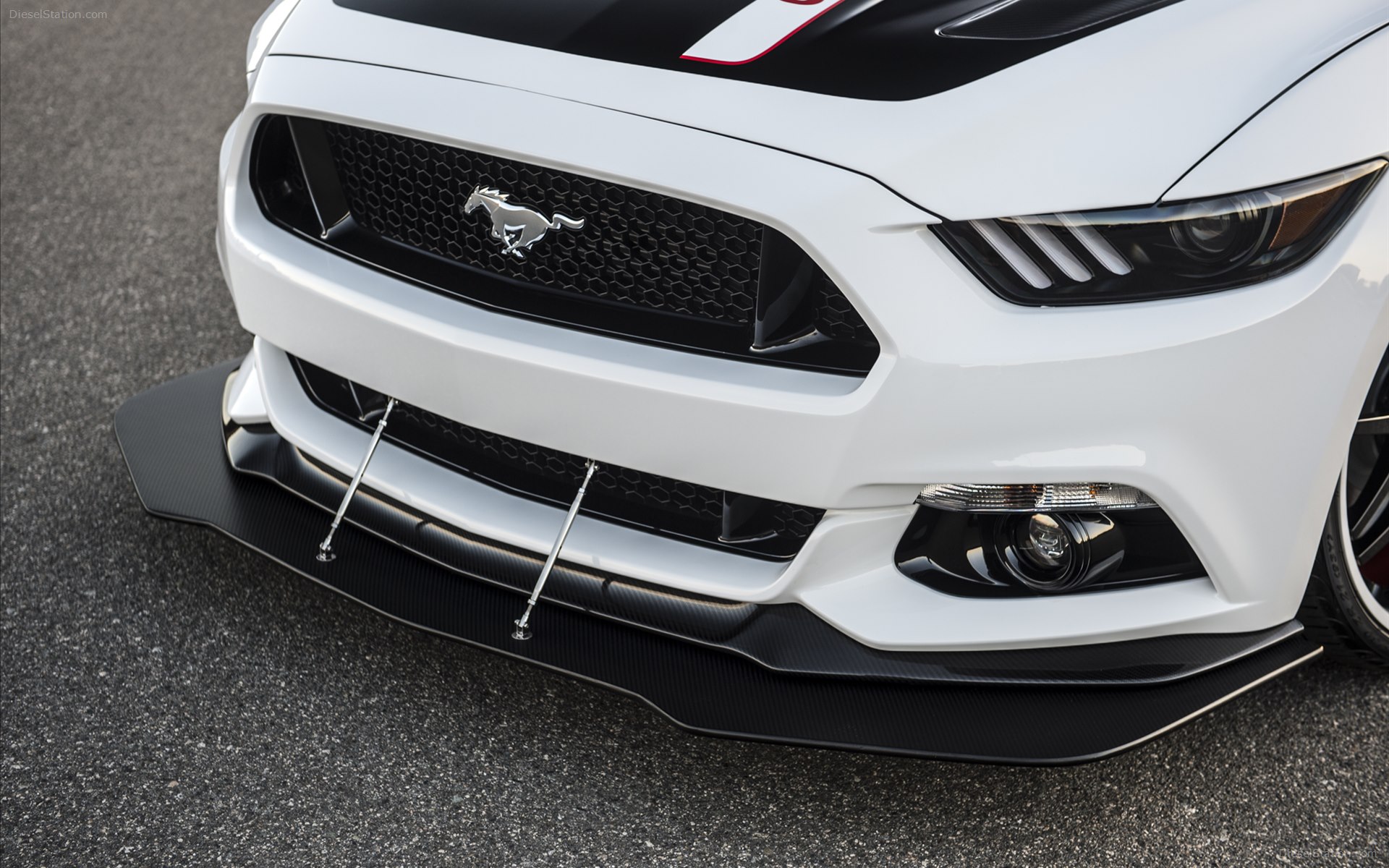 Ford Mustang Apollo Edition 2015
