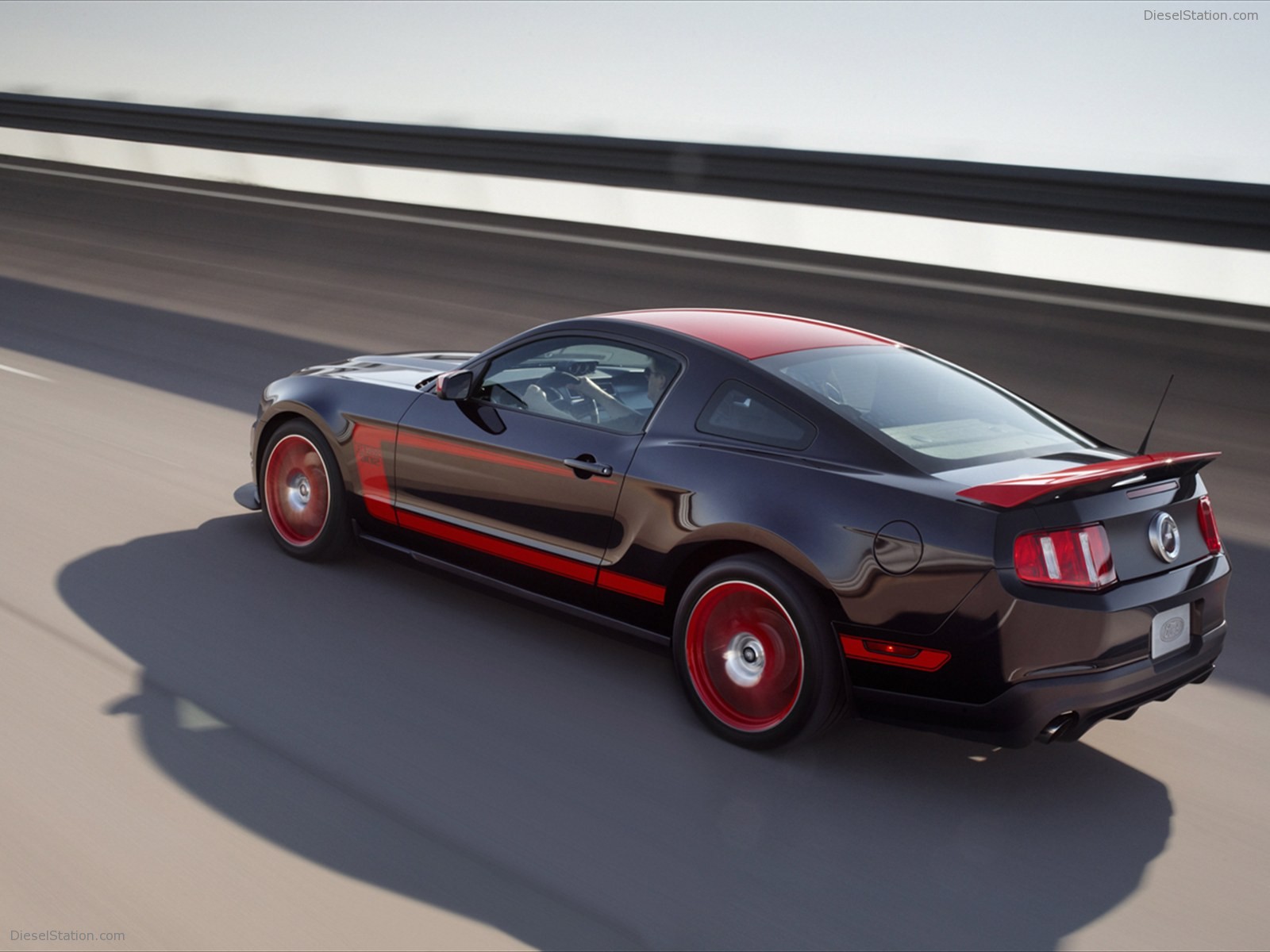 Ford Mustang Boss 302 Laguna Seca 2012